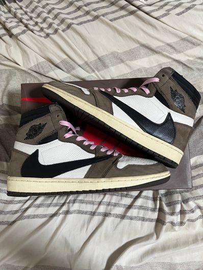 Travis Scott × Nike Air Jordan 1 Retro High OG TS SP "Sail/Dark Mocha"