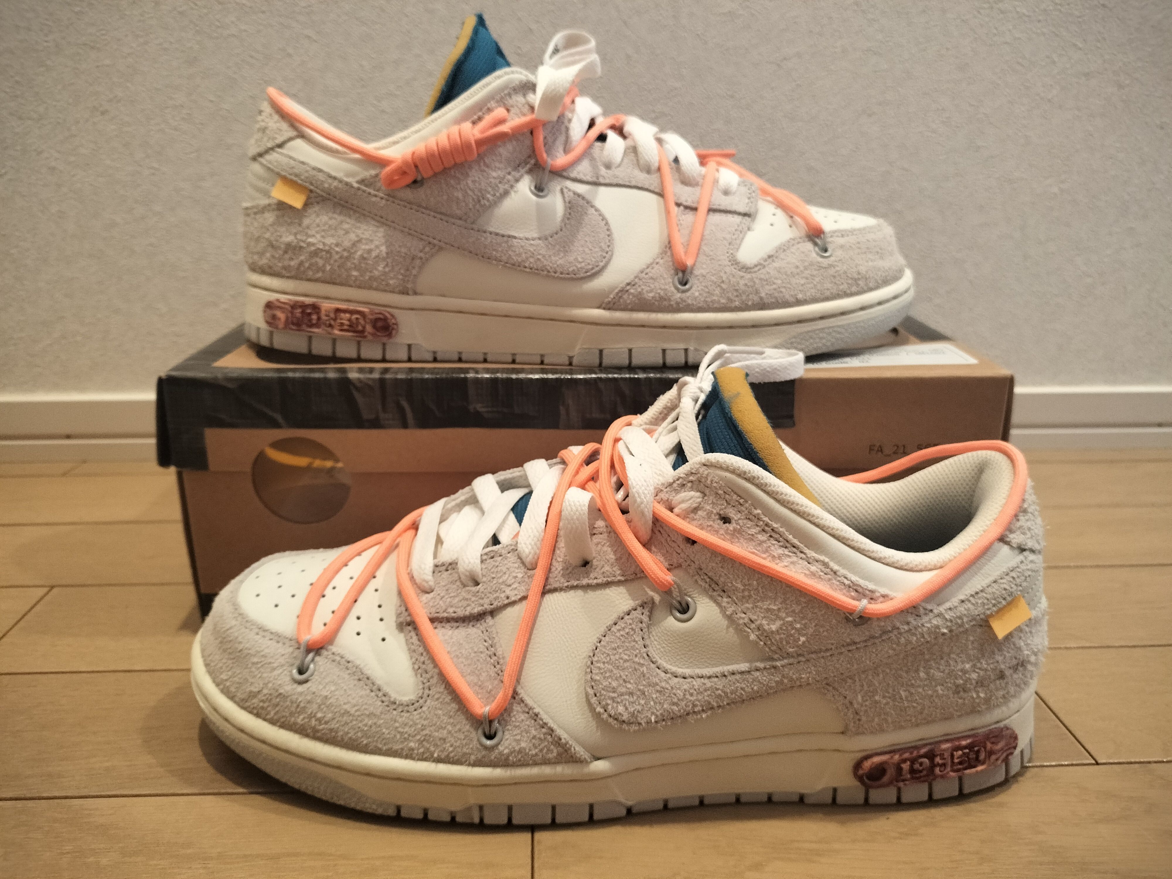 Off-White × Nike Dunk Low 1 of 50 "Lot.19" 