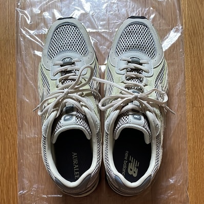 AURALEE × New Balance 204L "Cream"