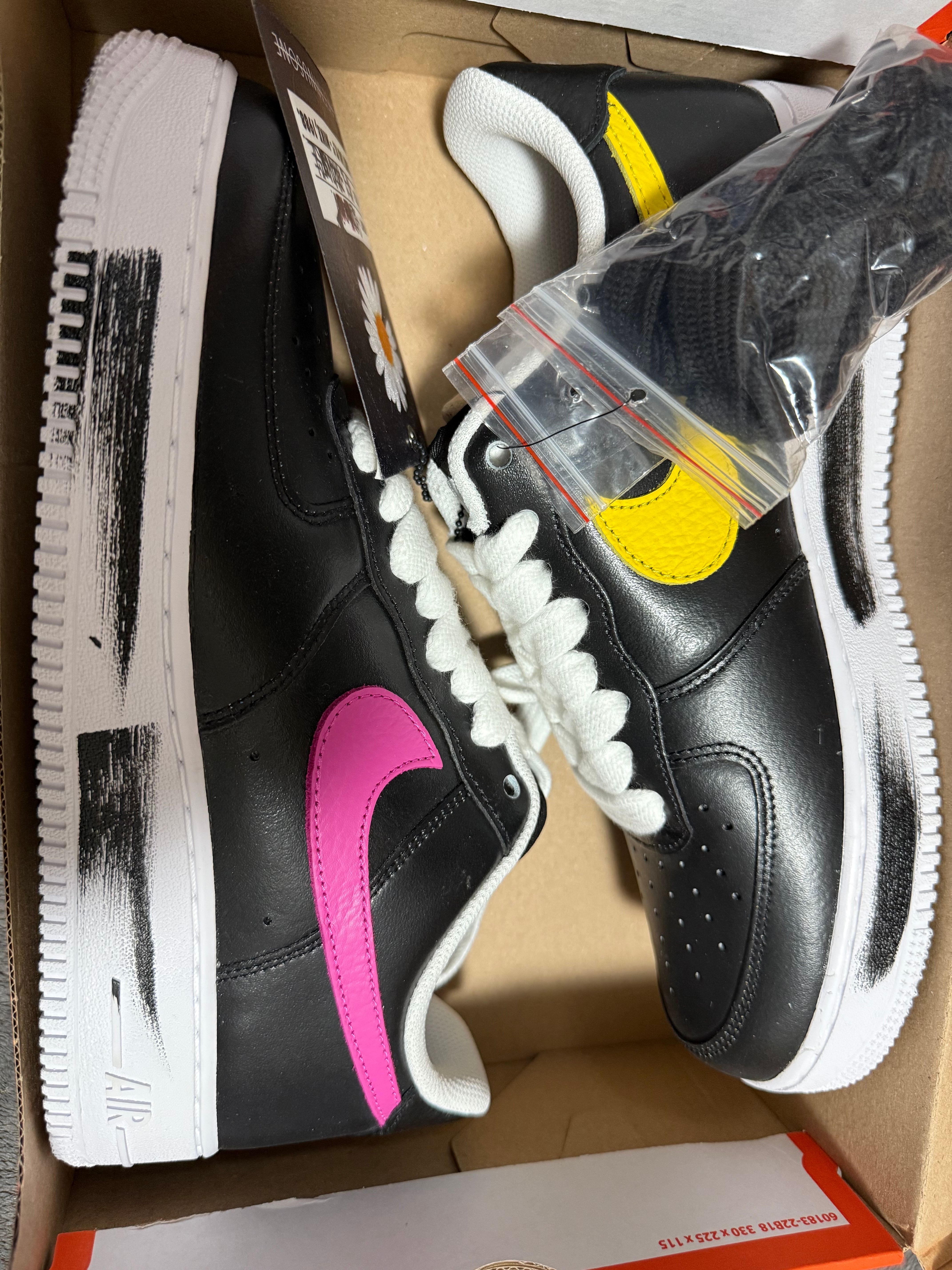 PEACEMINUSONE × Nike Air Force 1 Low '07 Para-Noise 3.0 "Black and Multi-Color" / G-DRAGON