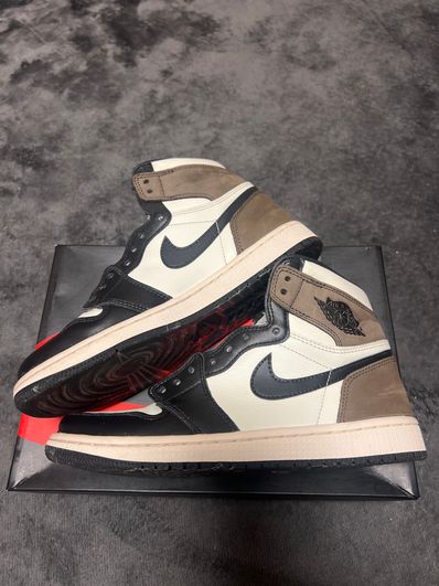 Nike Air Jordan 1 High OG "Sail/Dark Mocha/Black"