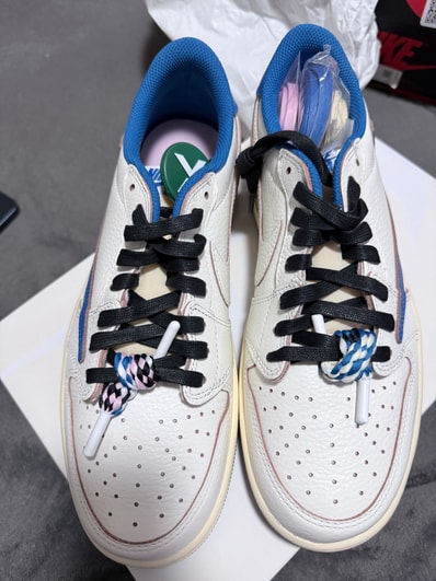 Travis Scott × fragment design × Nike Air Jordan 1 Low OG "Sail/Military Blue"