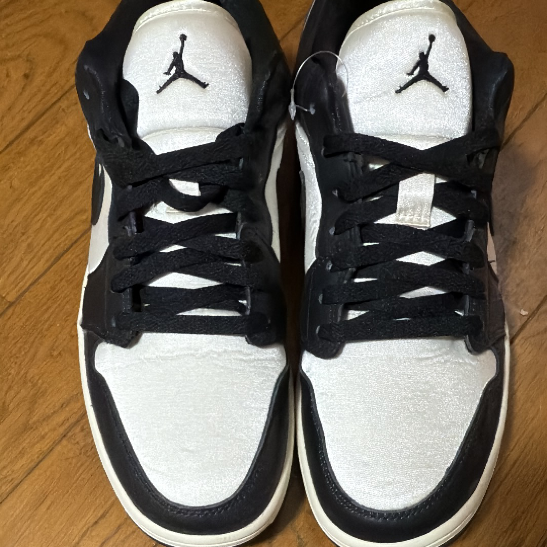 Nike Women's Air Jordan 1 Low SE "Vintage Panda"