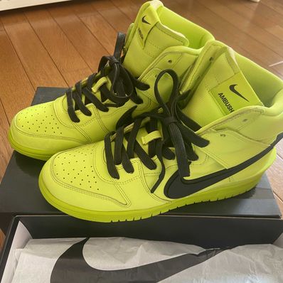 AMBUSH × NIKE DUNK HIGH "FLASH LIME"