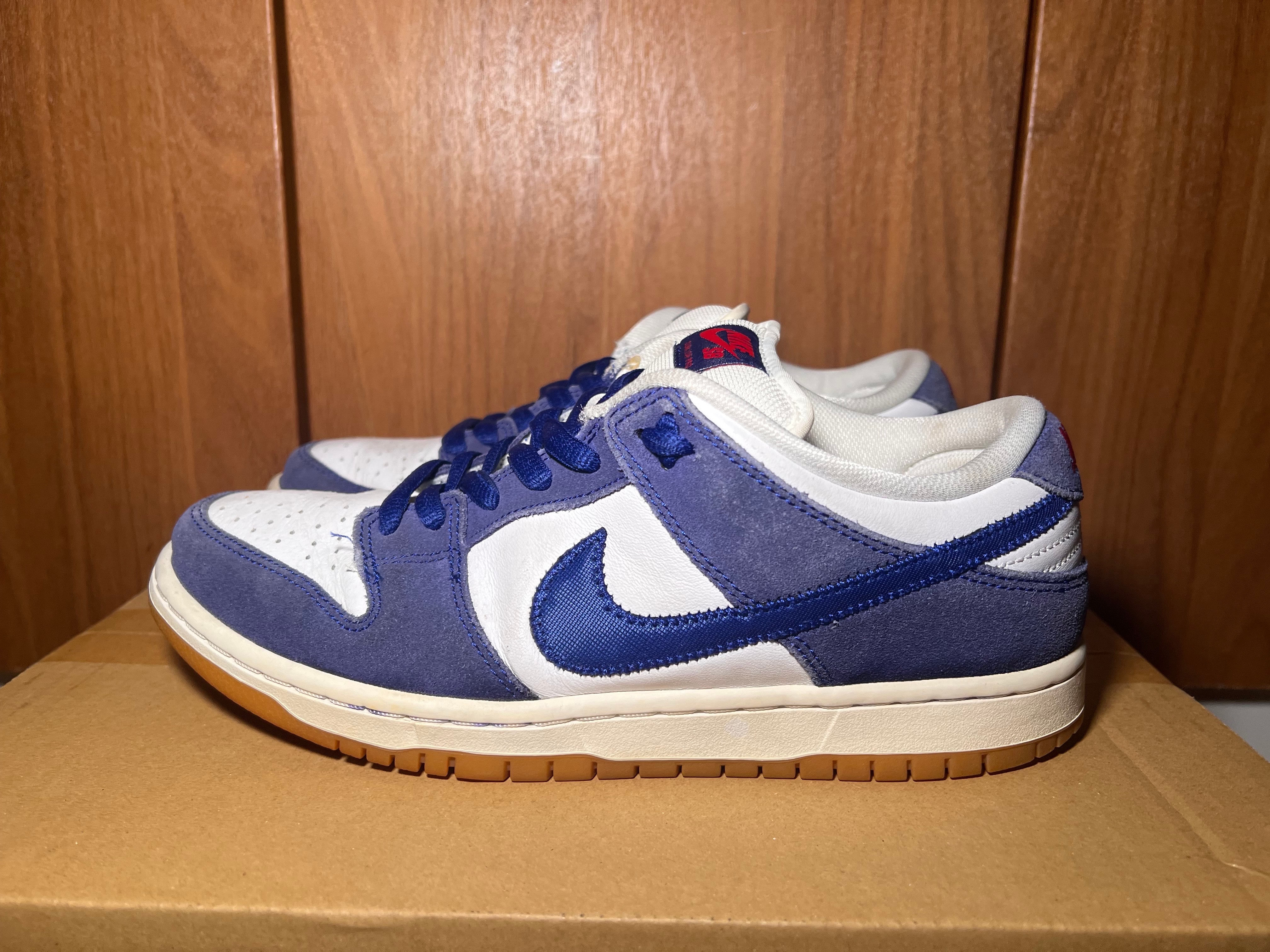 Nike SB Dunk Low "Los Angeles Dodgers/Deep Royal Blue"