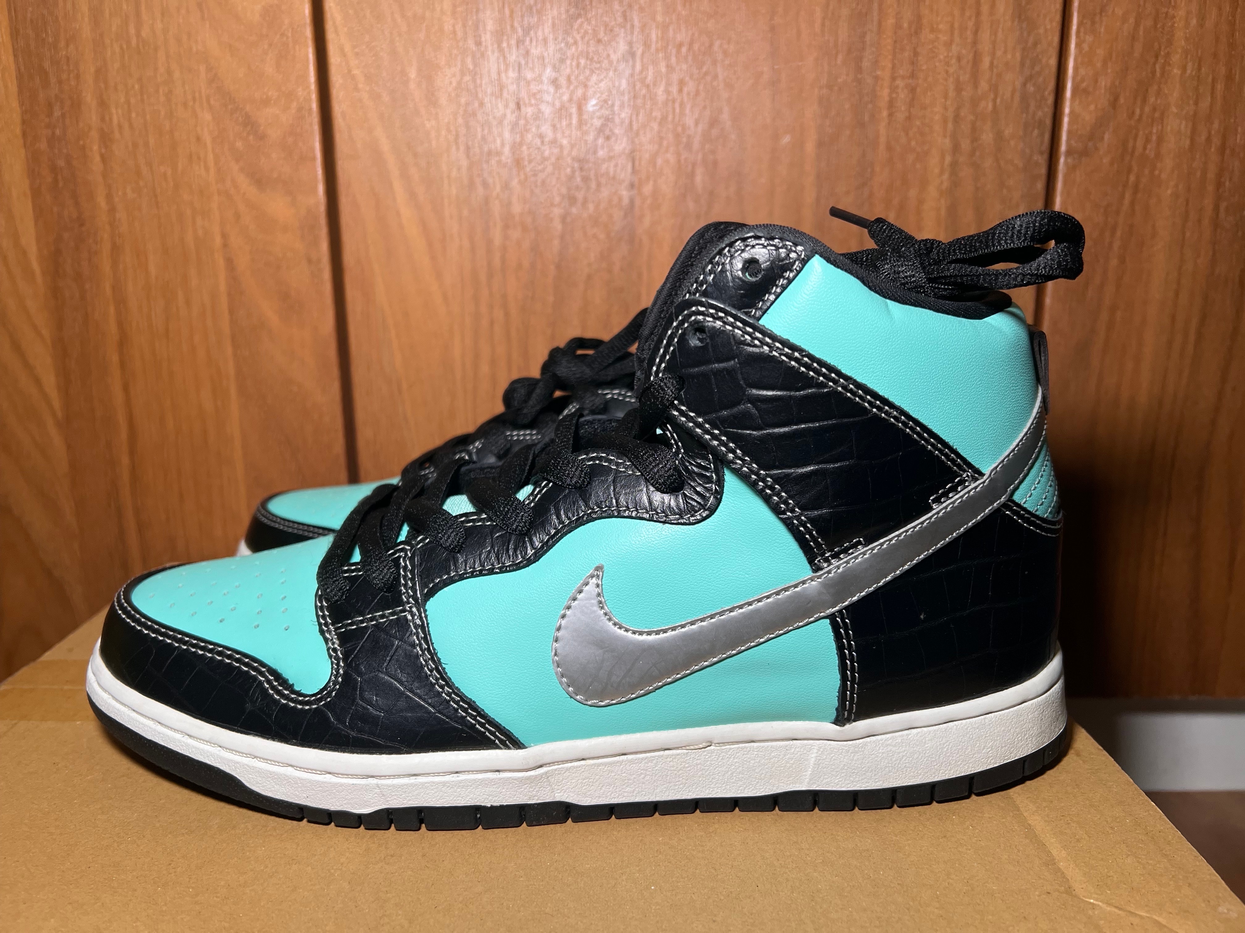 Diamond Supply × Nike SB Dunk High 