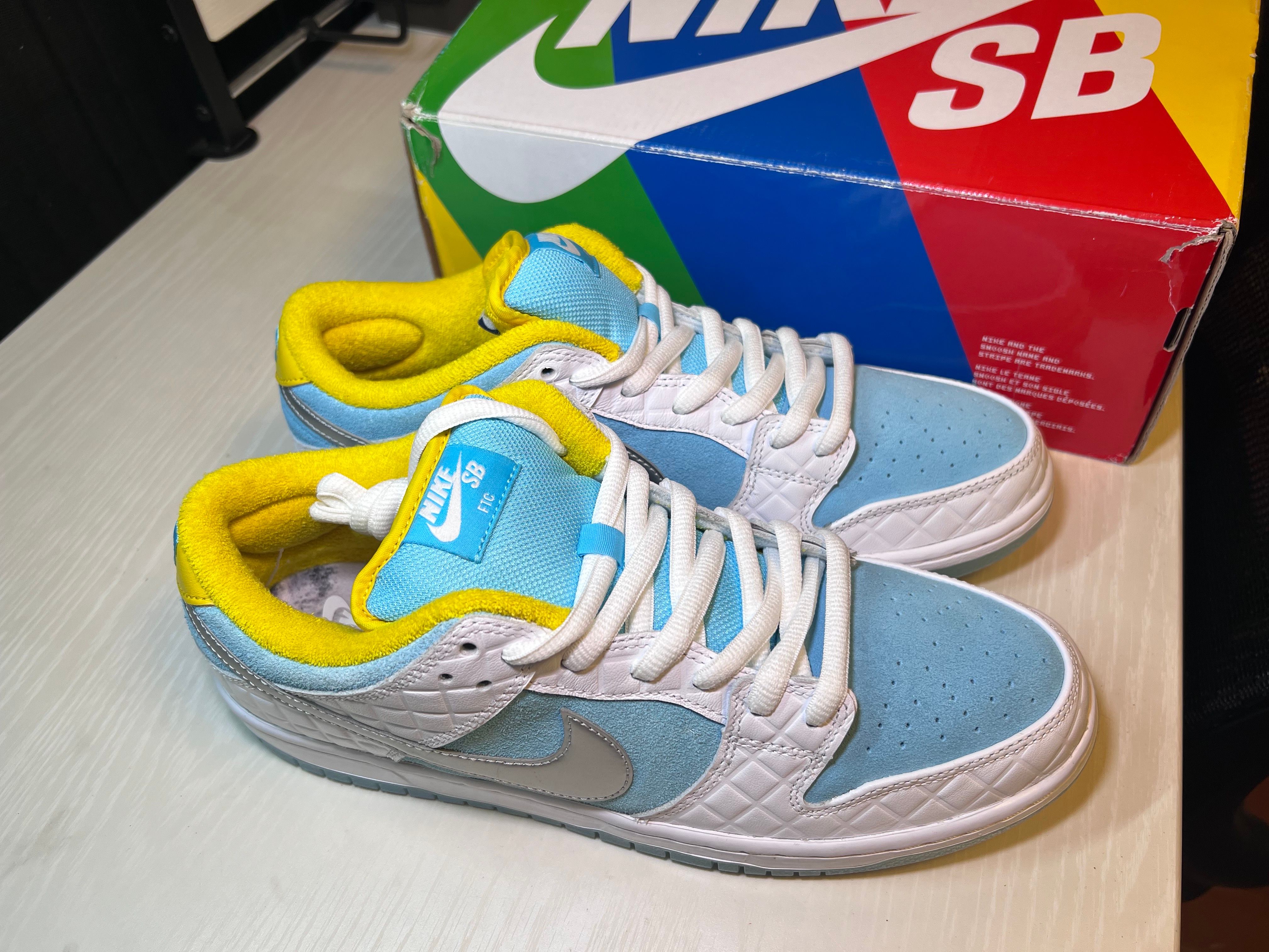 FTC × Nike SB Dunk Low "White/Blue"