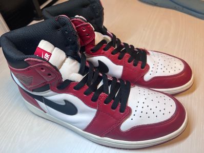 Nike Air Jordan 1 Retro High "Chicago" (2015)