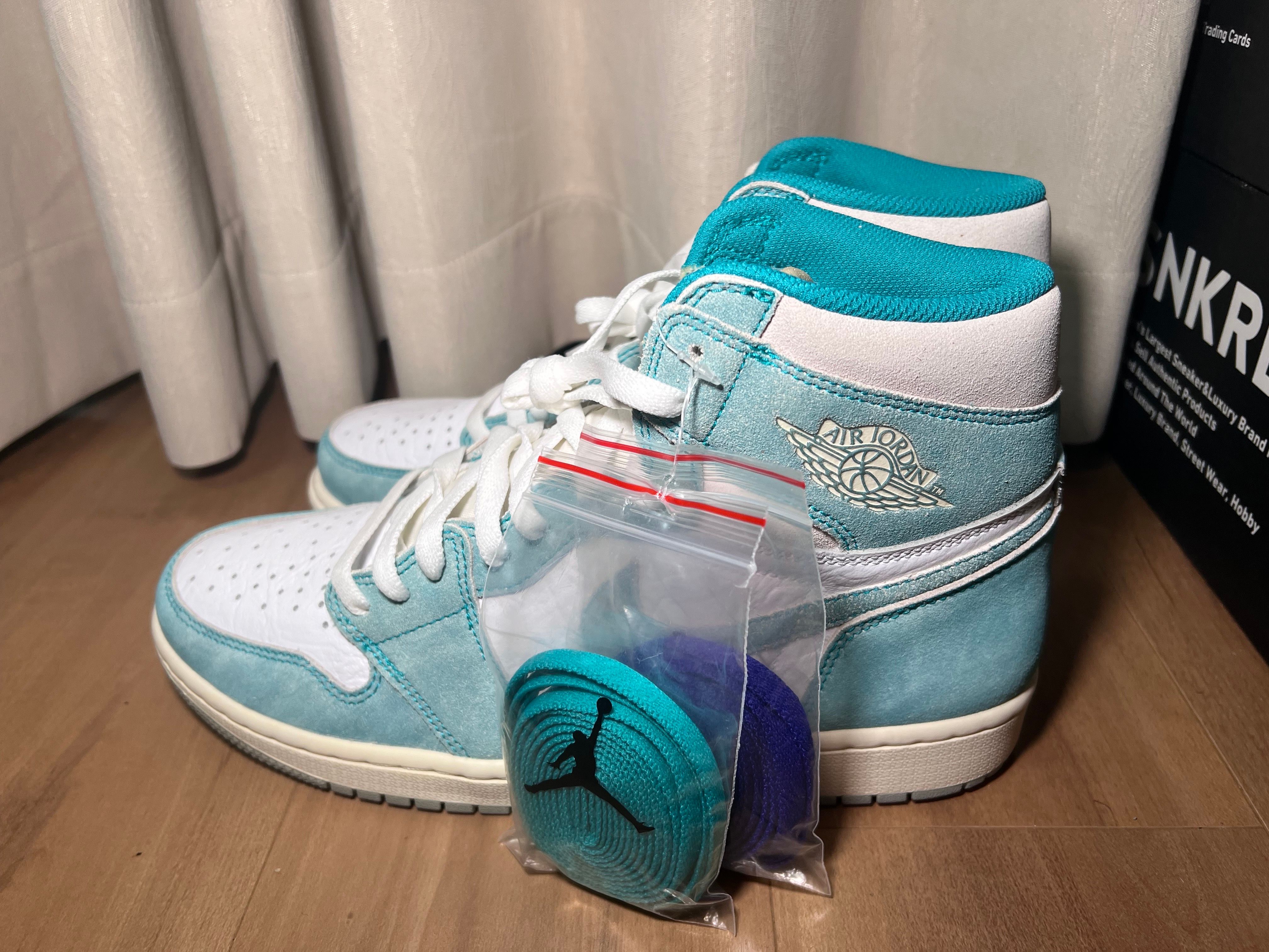Nike Air Jordan 1 Retro High OG "Turbo Green"