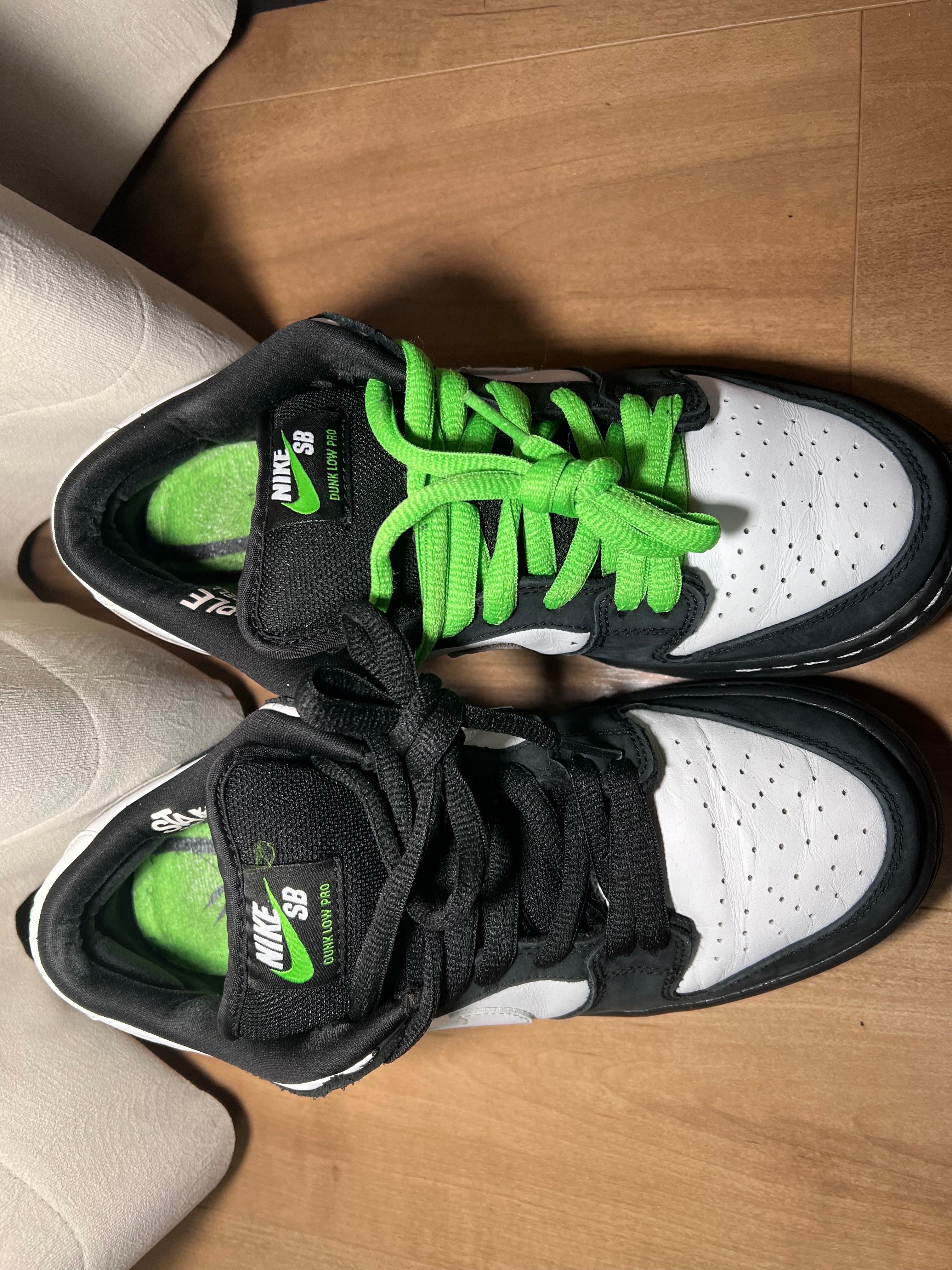 STAPLE × Nike SB Dunk Low "Pigeon Black/White"