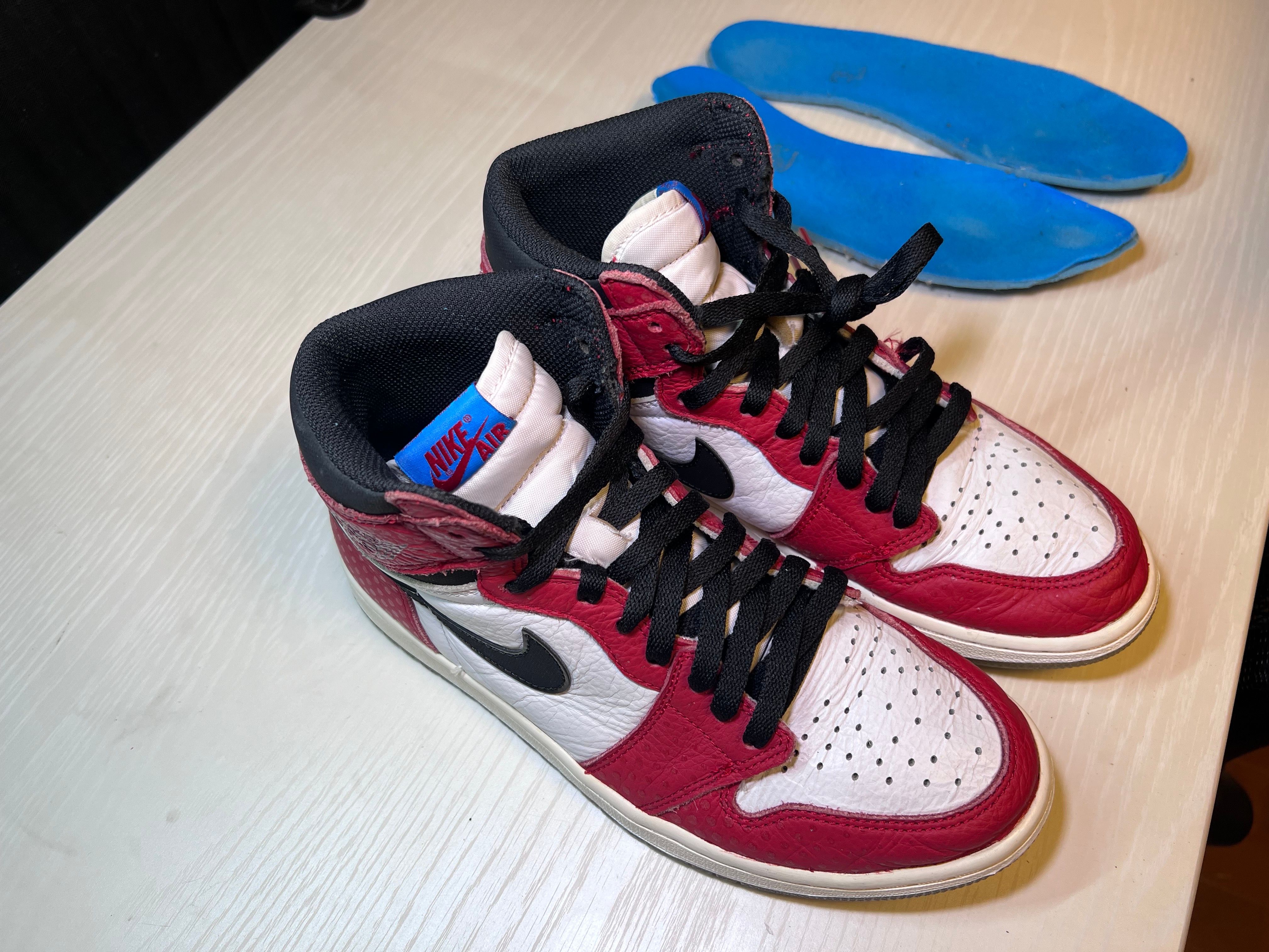 Spiderman × Nike Air Jordan 1 Origin Story "Gym Red/White/Photo Blue/Black"