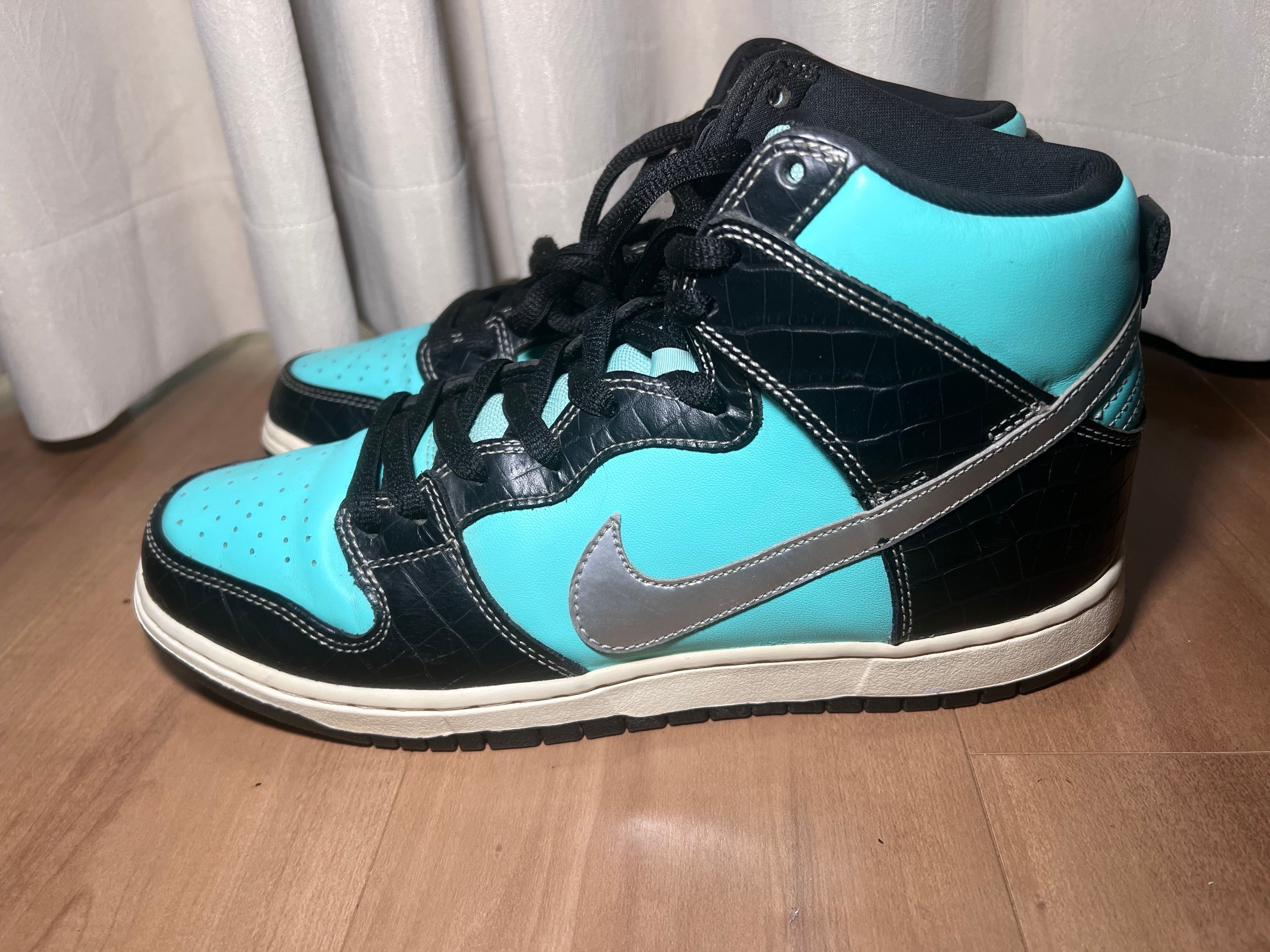 Diamond Supply × Nike SB Dunk High "Tiffany"