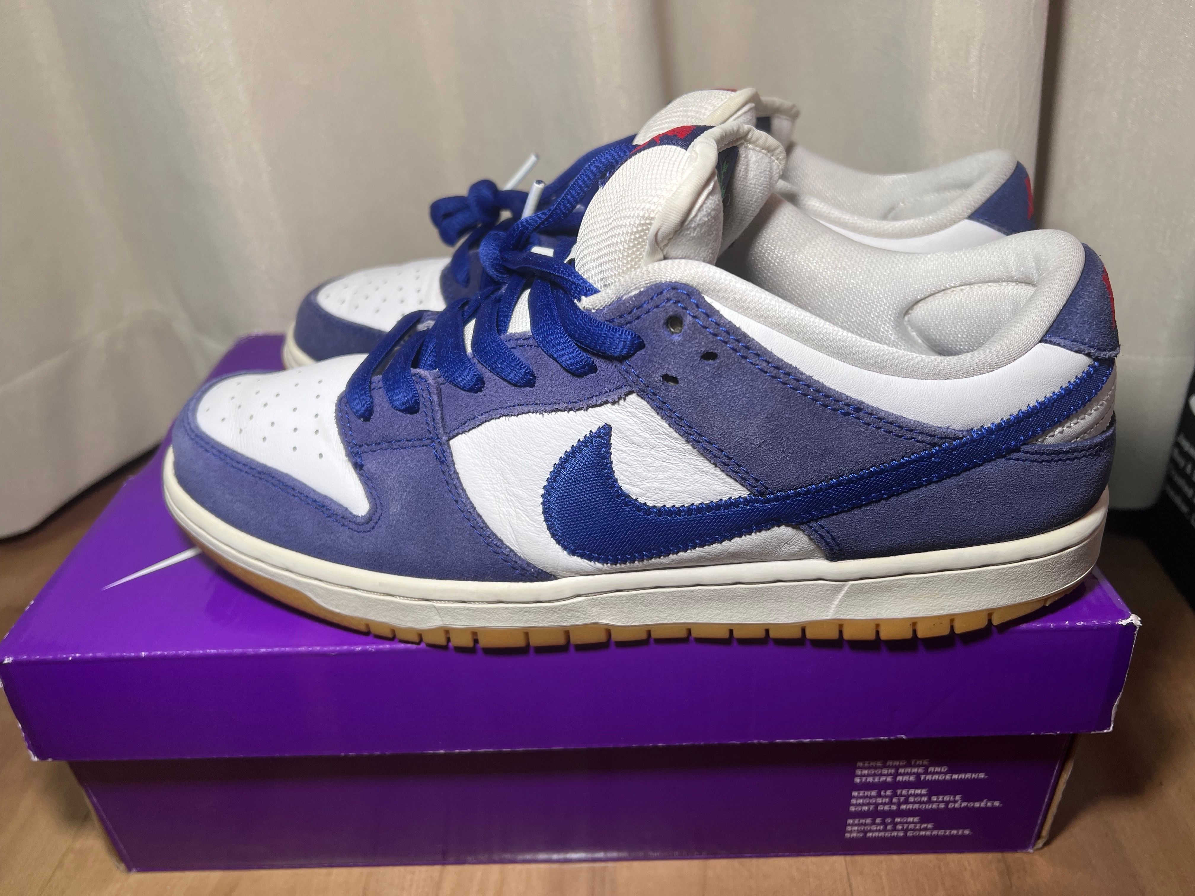 Nike SB Dunk Low "Los Angeles Dodgers/Deep Royal Blue"