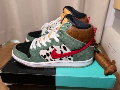 Nike SB Dunk High Pro QS "Dog Walker"