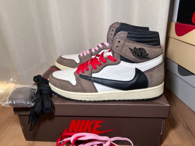 Travis Scott × Nike Air Jordan 1 Retro High OG TS SP "Sail/Dark Mocha"