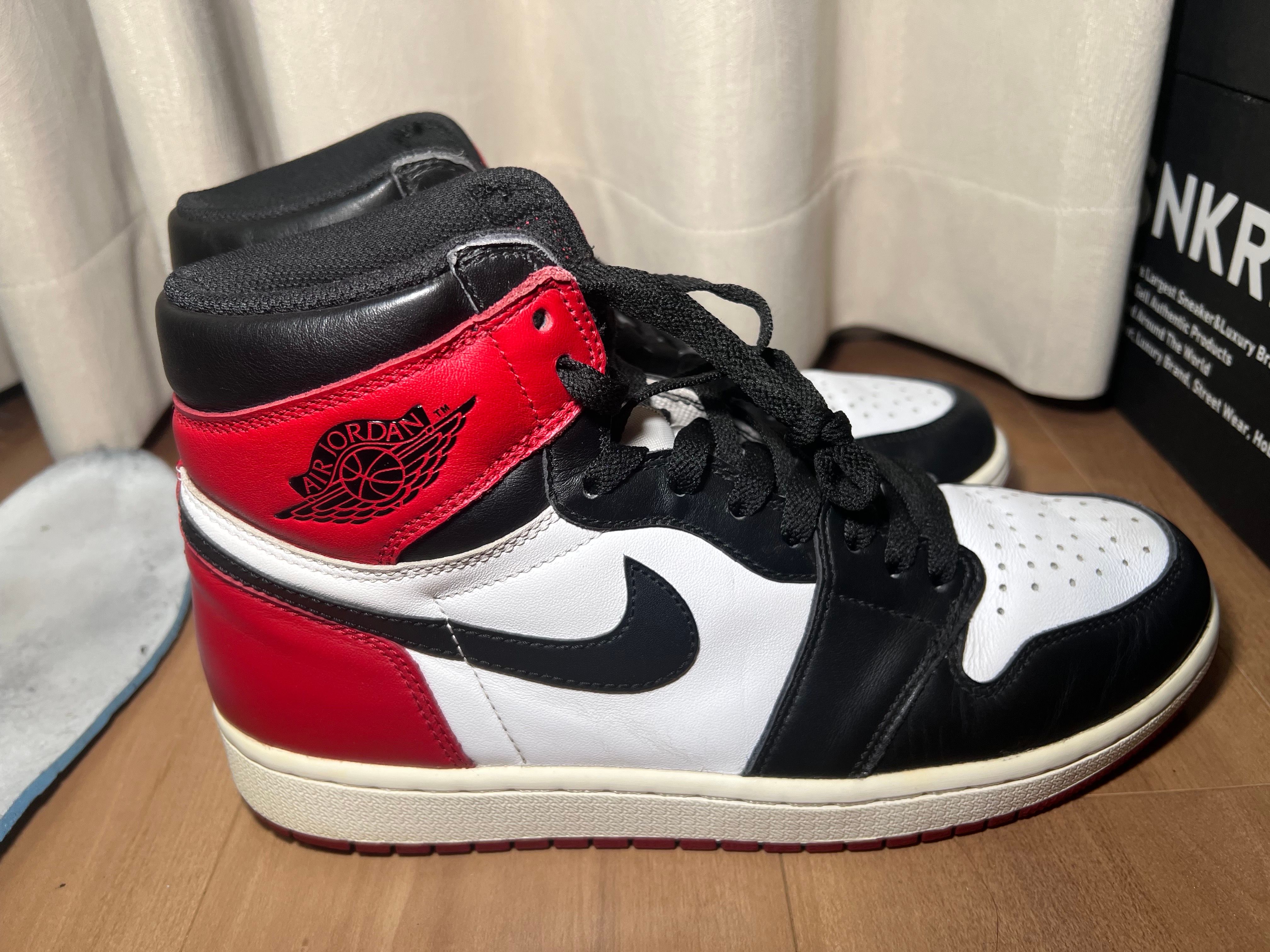 Nike Air Jordan 1 Retro High OG "Black Toe"(2016)