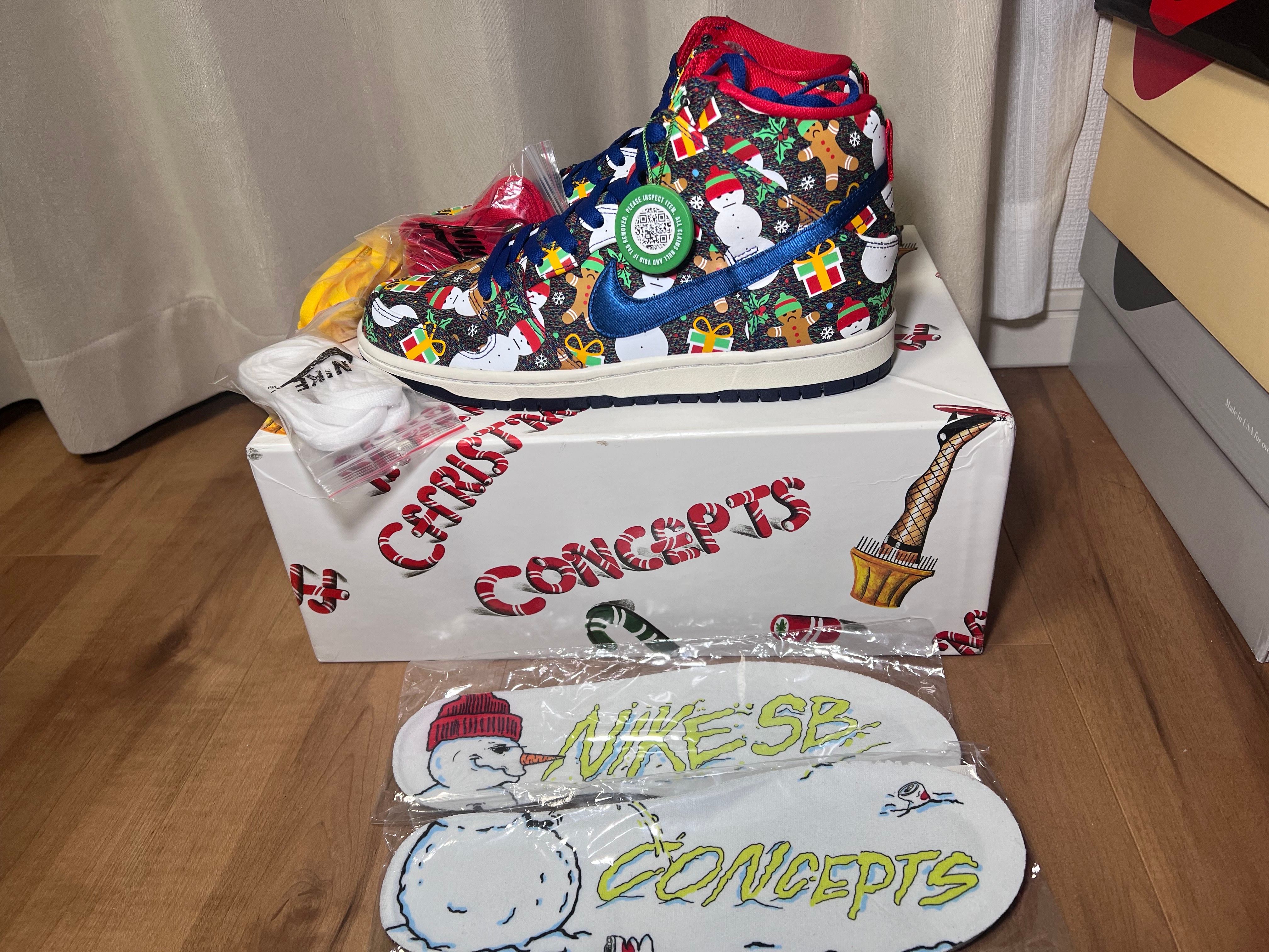 Concepts × Nike SB Dunk High "Ugly Christmas Sweater" (2017) (Special Box)