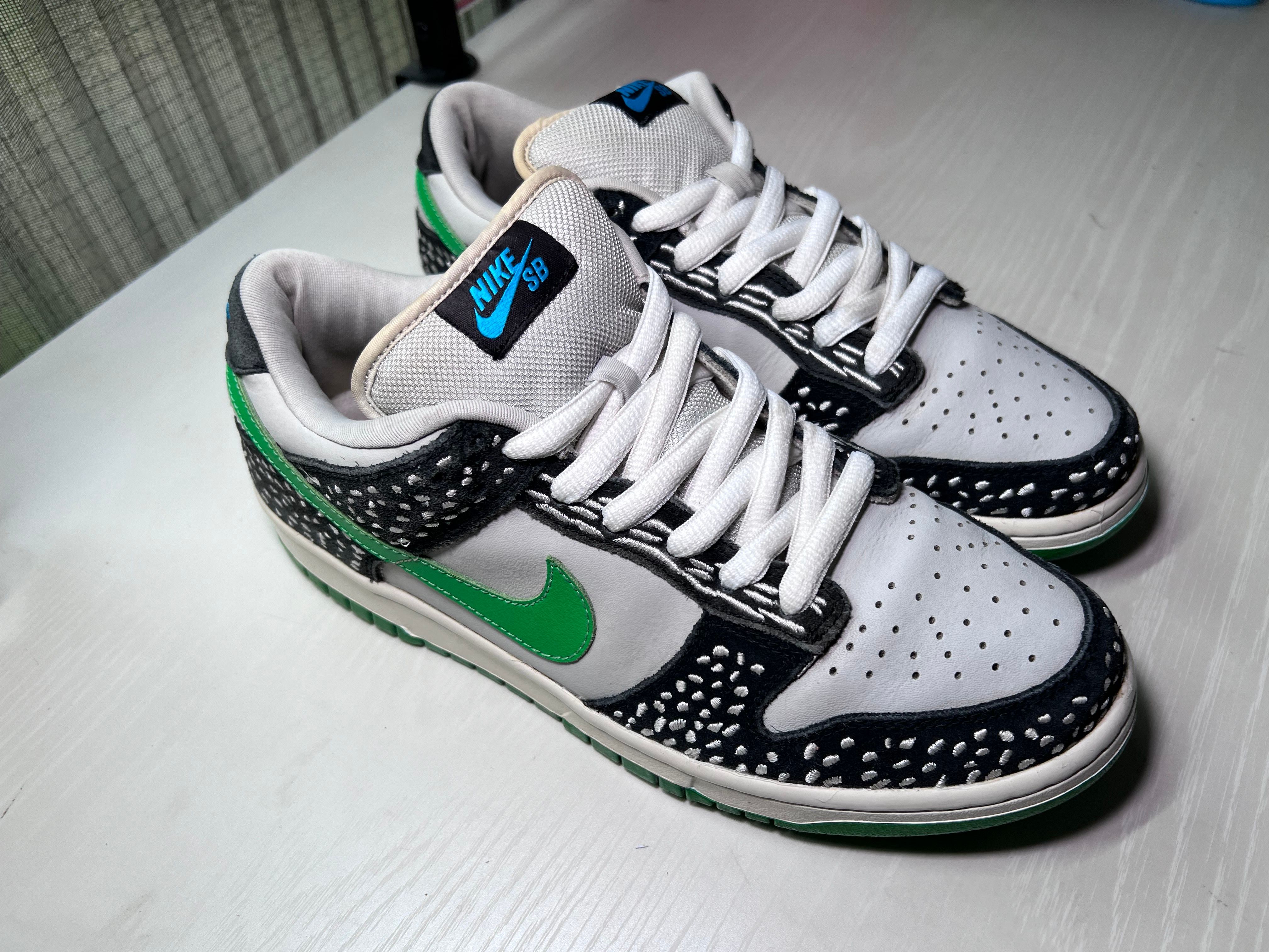 Nike SB Dunk Low "Loon"