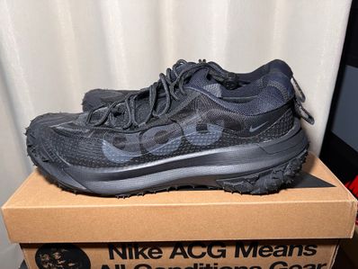 Nike ACG Mountain Fly 2 Low "Dark Smoke Grey"
