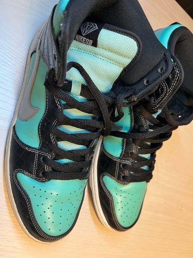 Diamond Supply × Nike SB Dunk High "Tiffany"