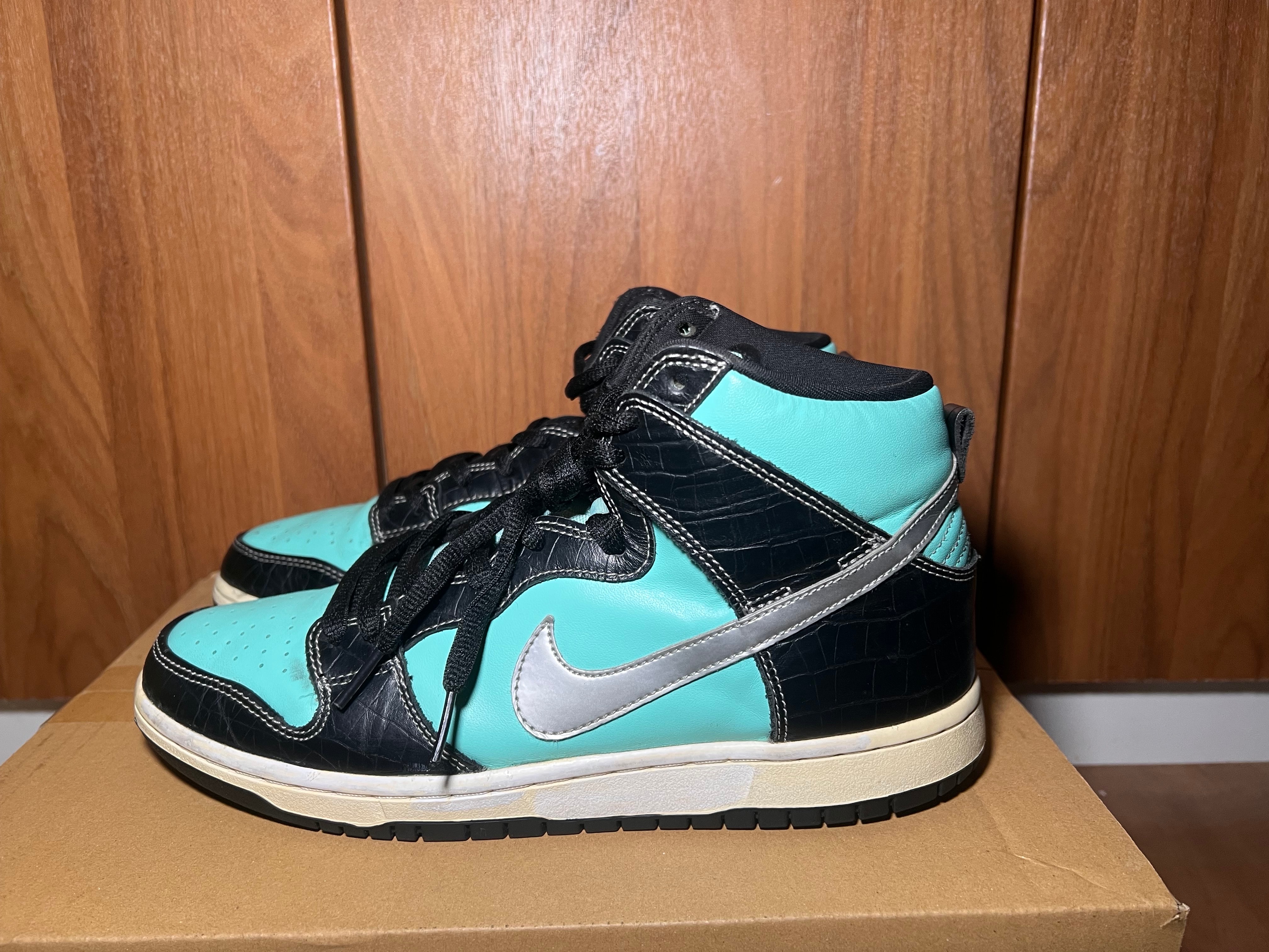 Diamond Supply × Nike SB Dunk High 