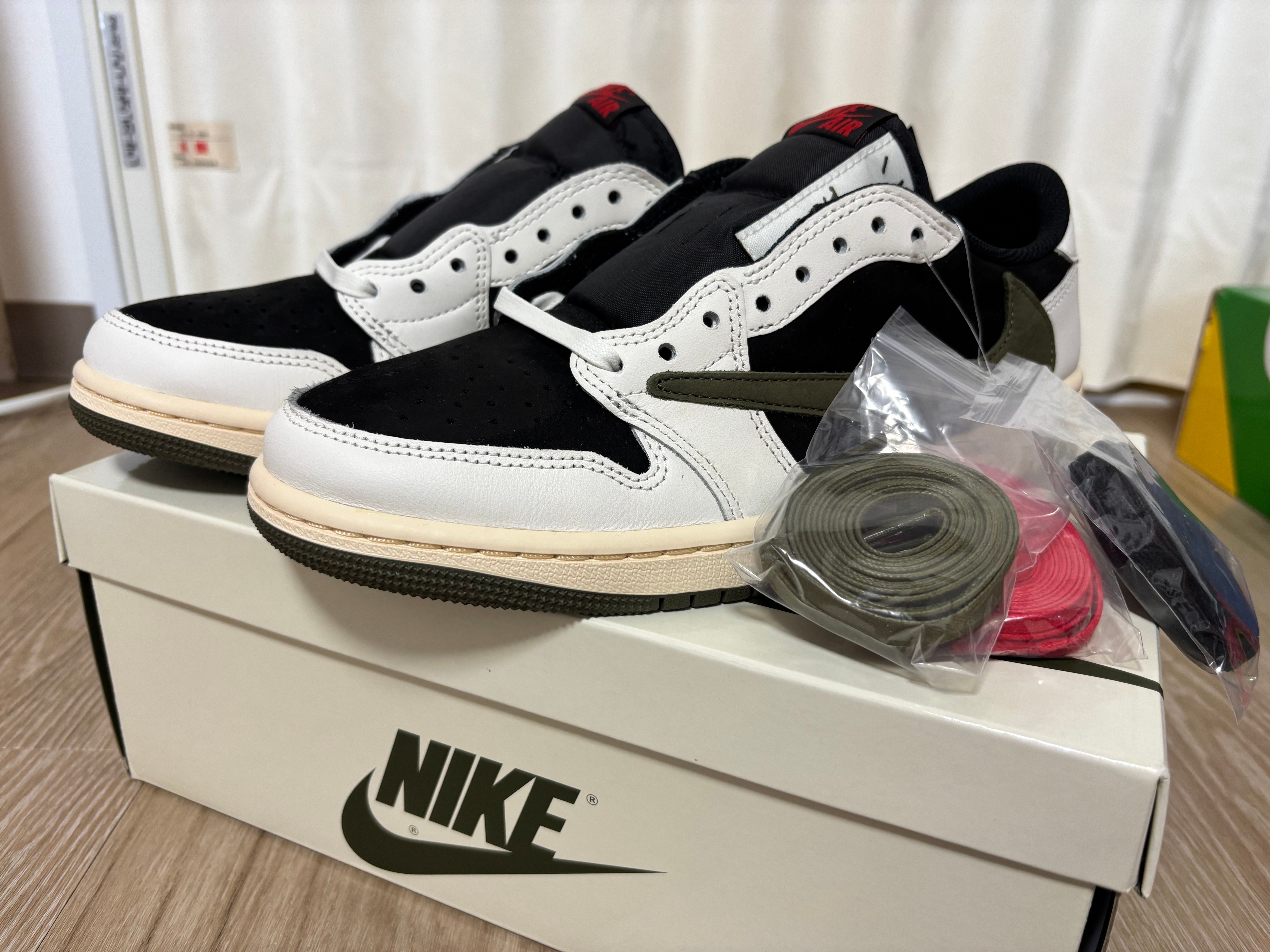 Travis Scott × Nike Women's Air Jordan 1 Low OG "Medium Olive"