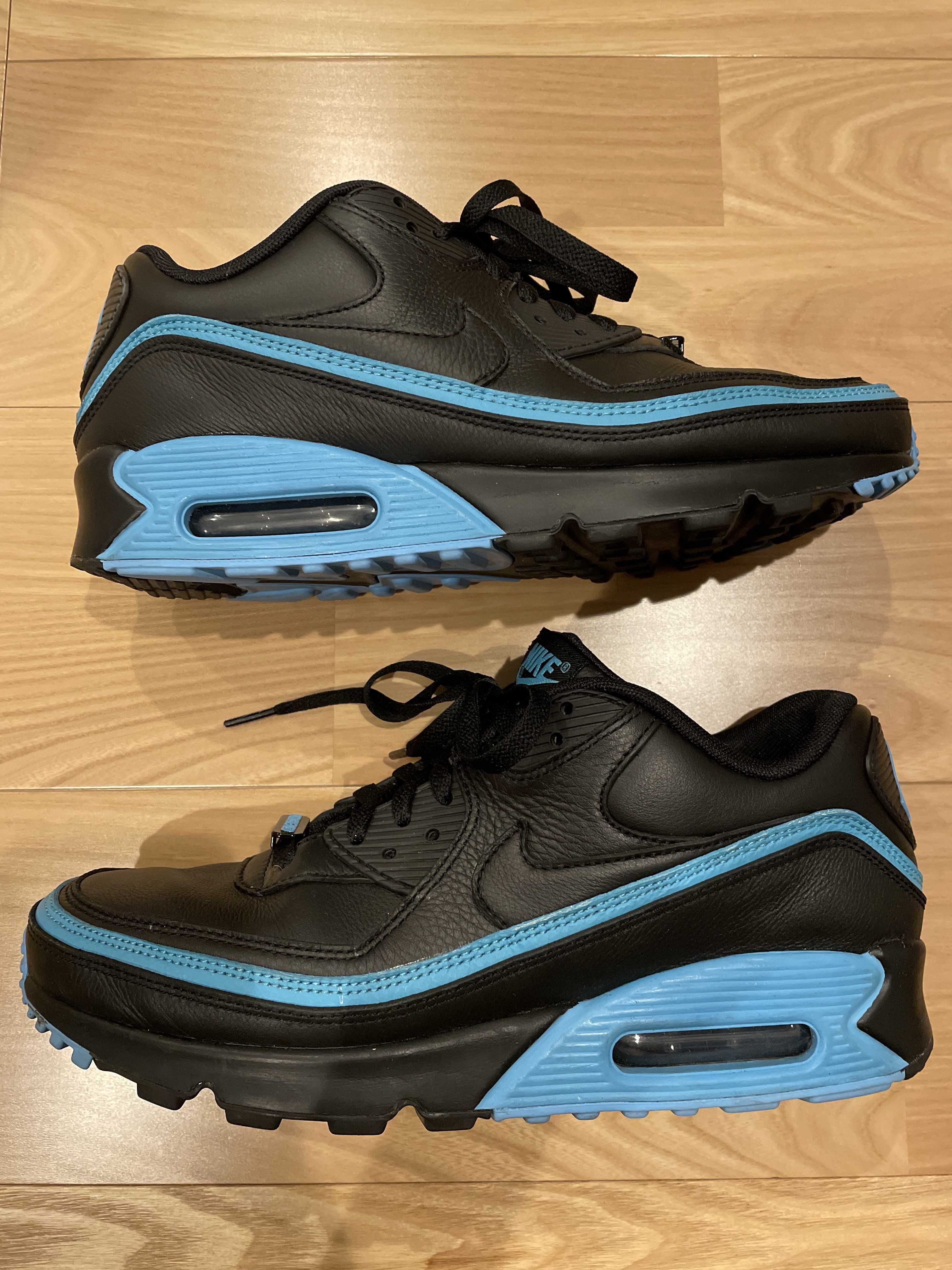 UNDEFEATED × Nike Air Max 90 "Black/Blue"