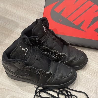 Nike GS Air Jordan 1 Retro Mid "Black" (2016)