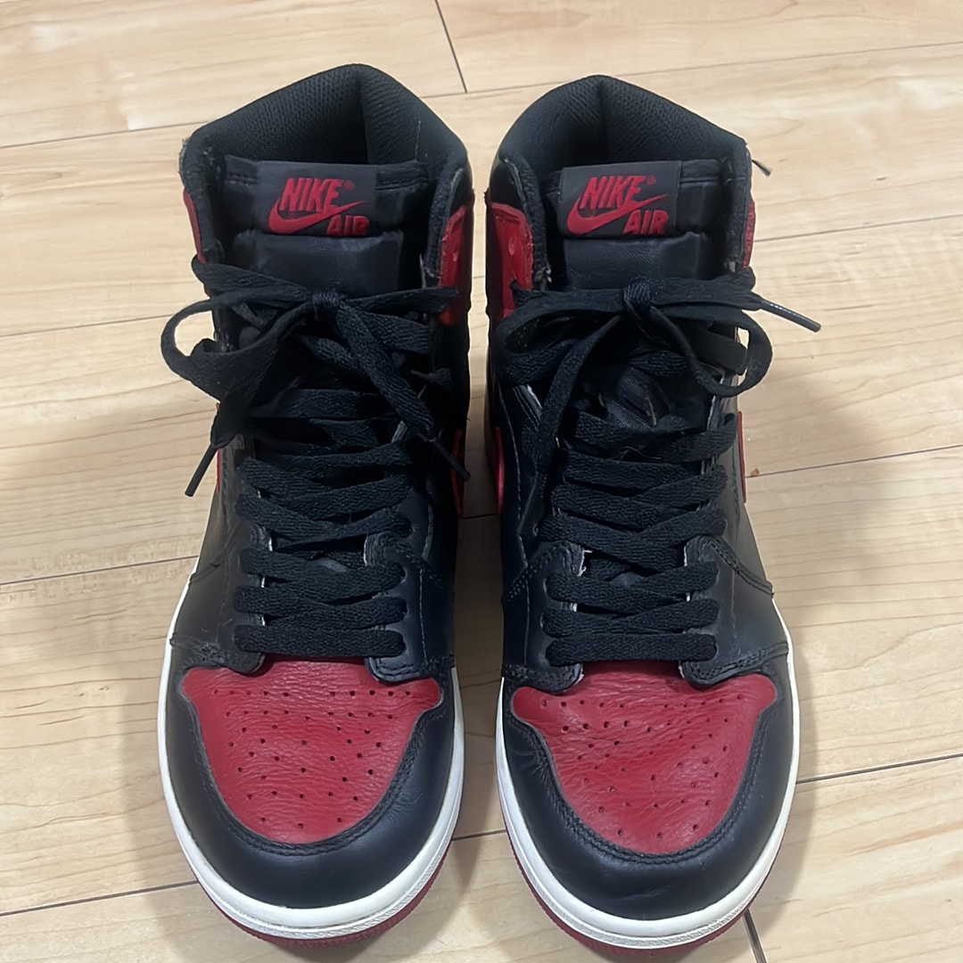 Nike Air Jordan 1 Retro High OG "Bred/Banned" (2016)