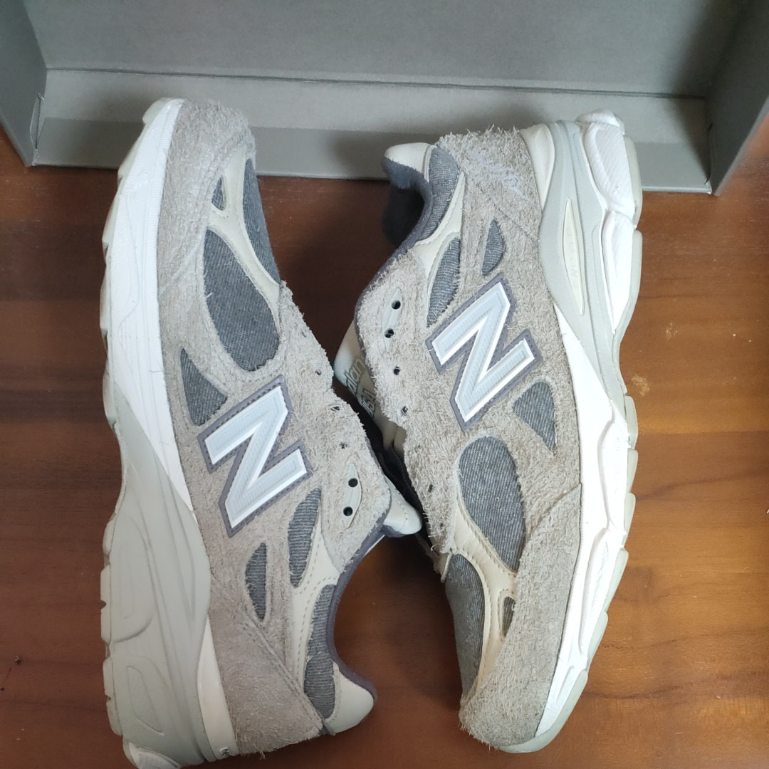Levi's × New Balance 990V3 "Grey"