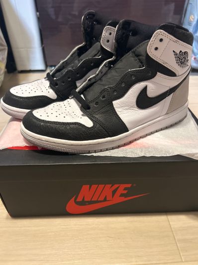 Nike Air Jordan 1 High OG "Bleached Coral"