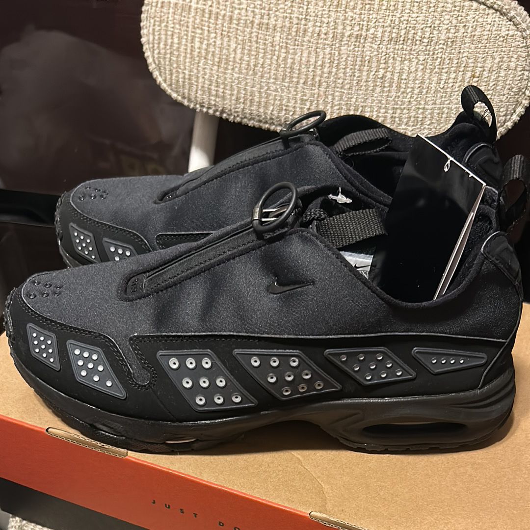 Nike Women's Air Max SNDR "Black and Silver"