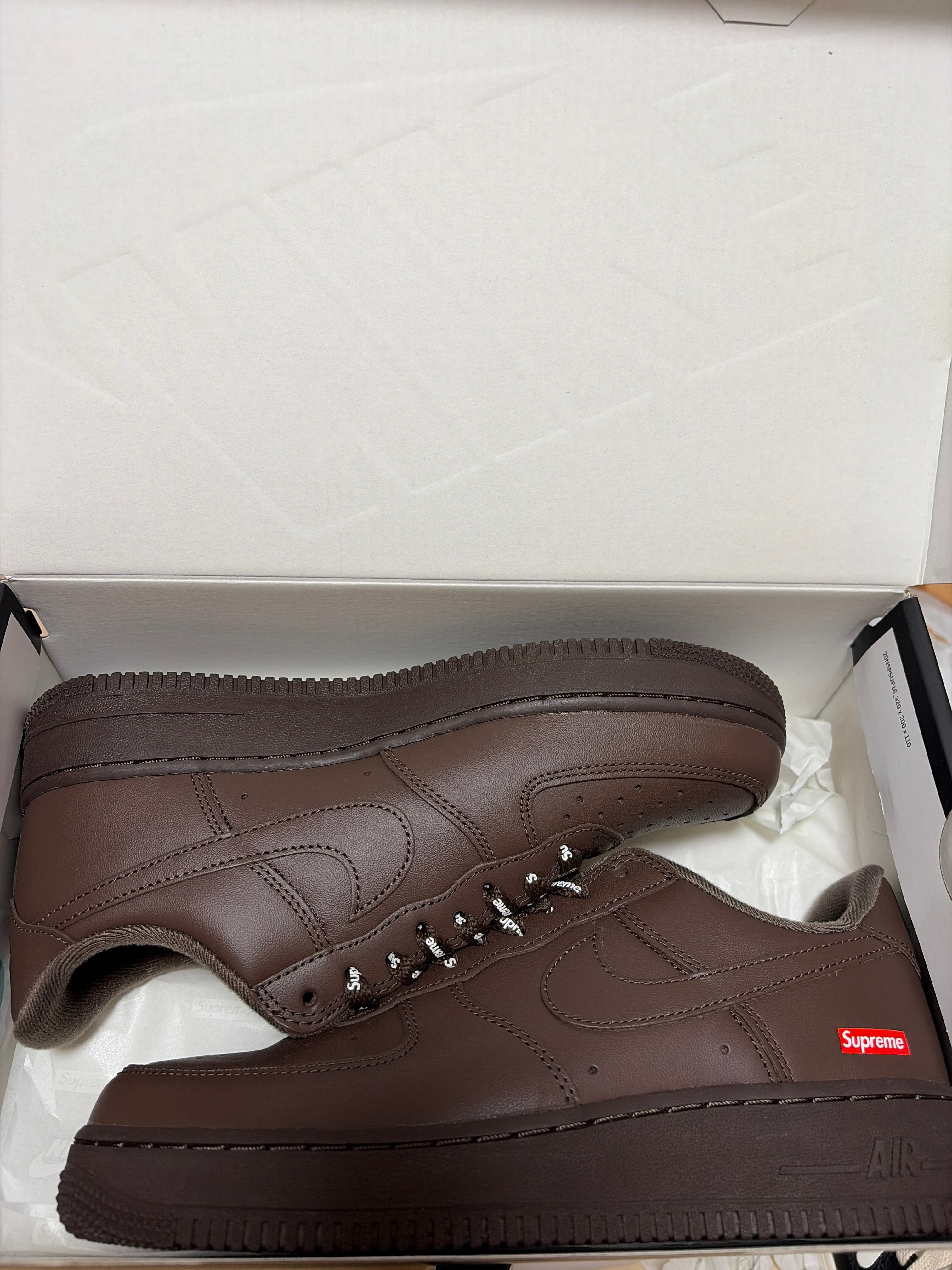 Supreme × Nike Air Force 1 Low "Baroque Brown"