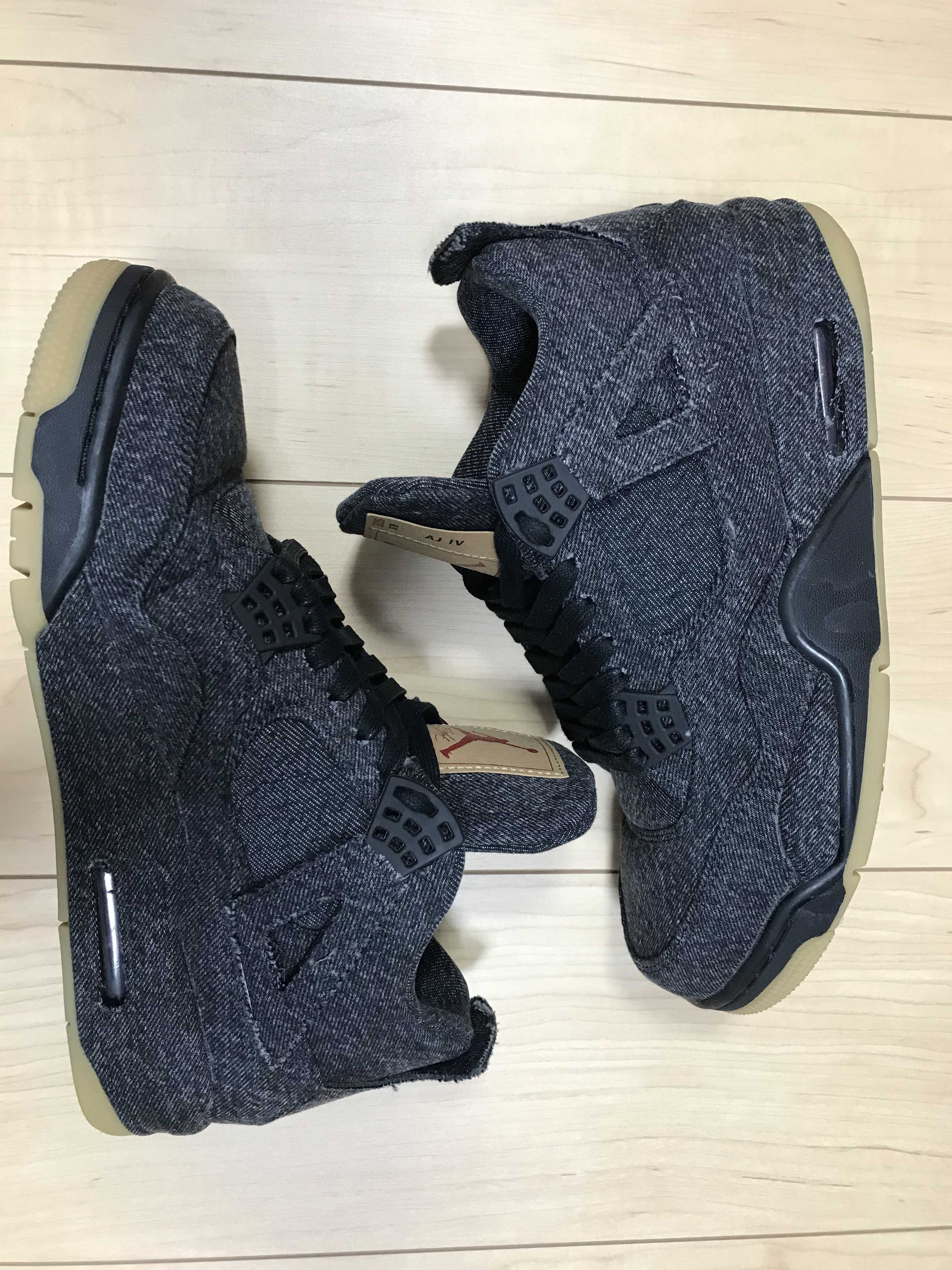 Nike × Levi's Air Jordan 4 "Black Denim" (Tag: LEVIS®)