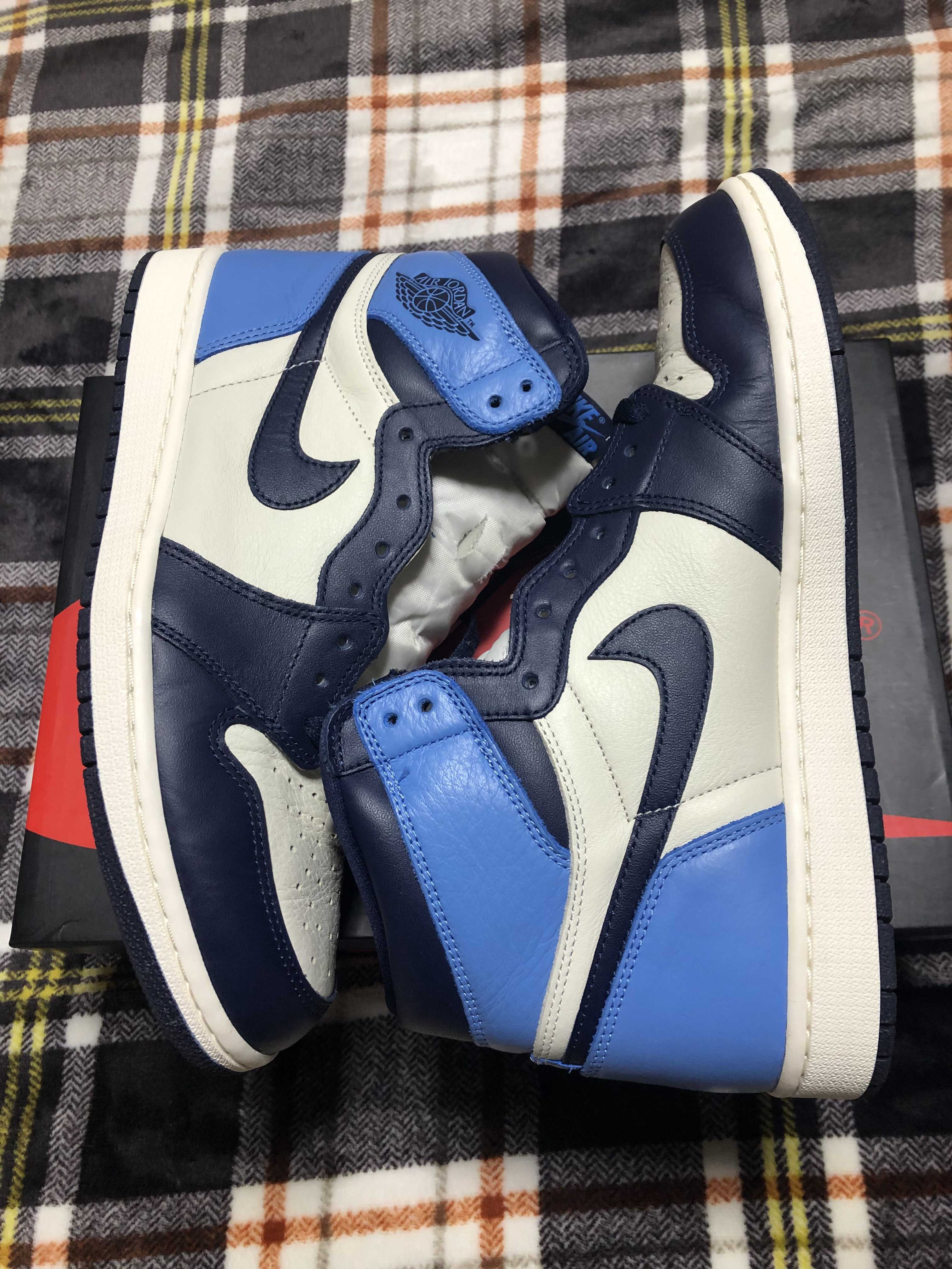 Nike Air Jordan 1 Retro High OG "Obsidian/University Blue"