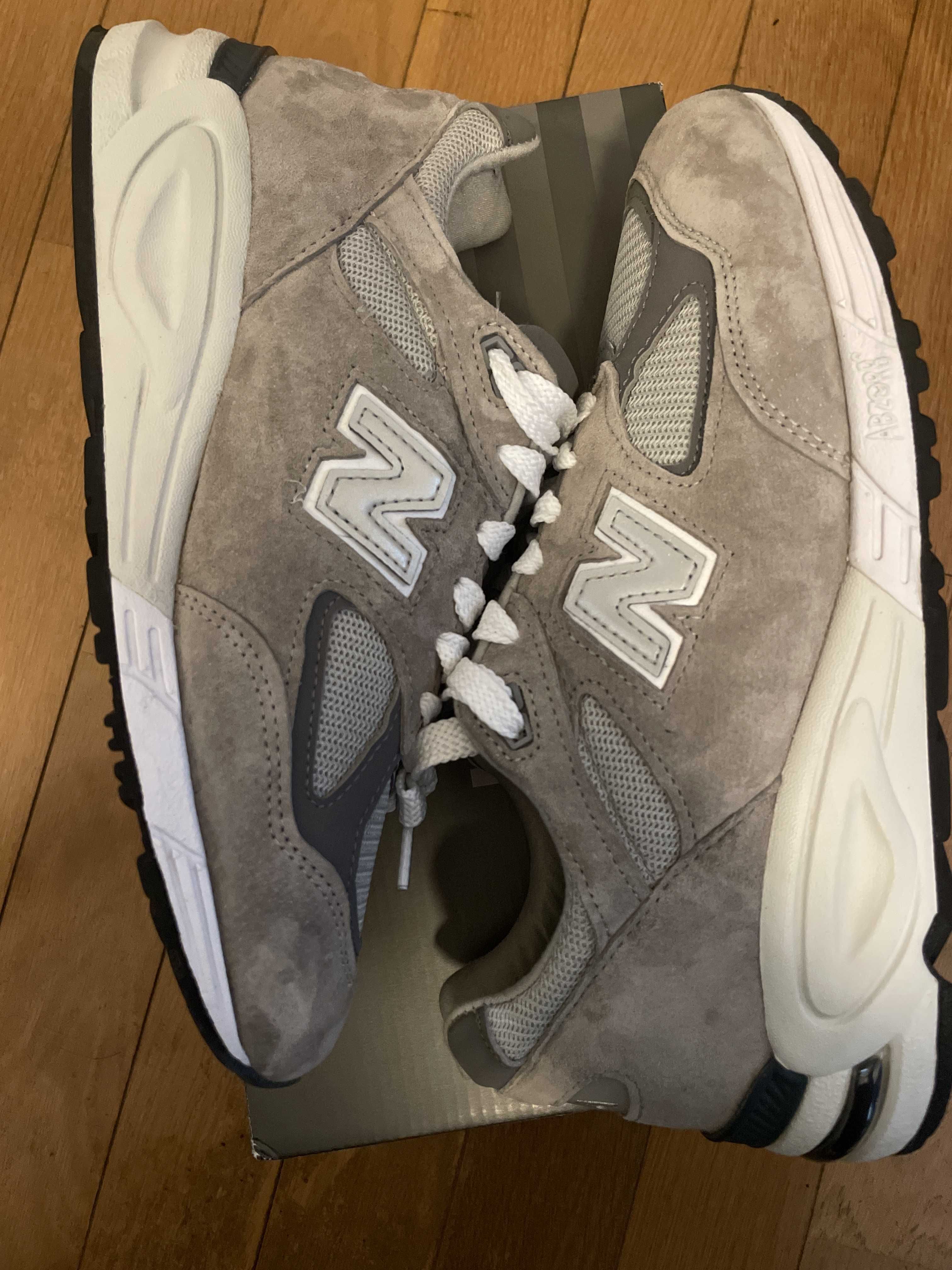 New Balance 990V2 "Gray"