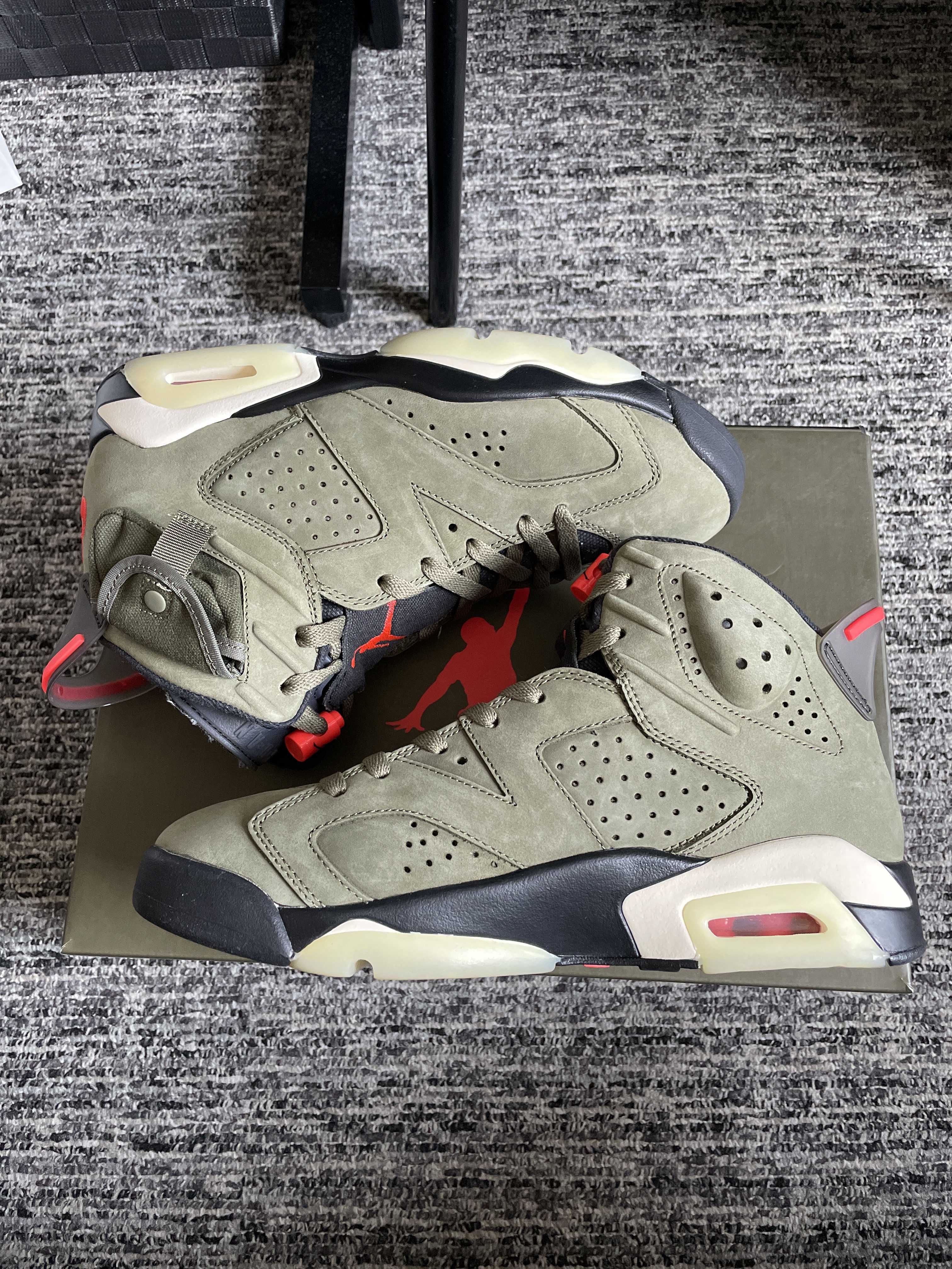 Travis Scott × Nike Air Jordan 6 Retro "Medium Olive"