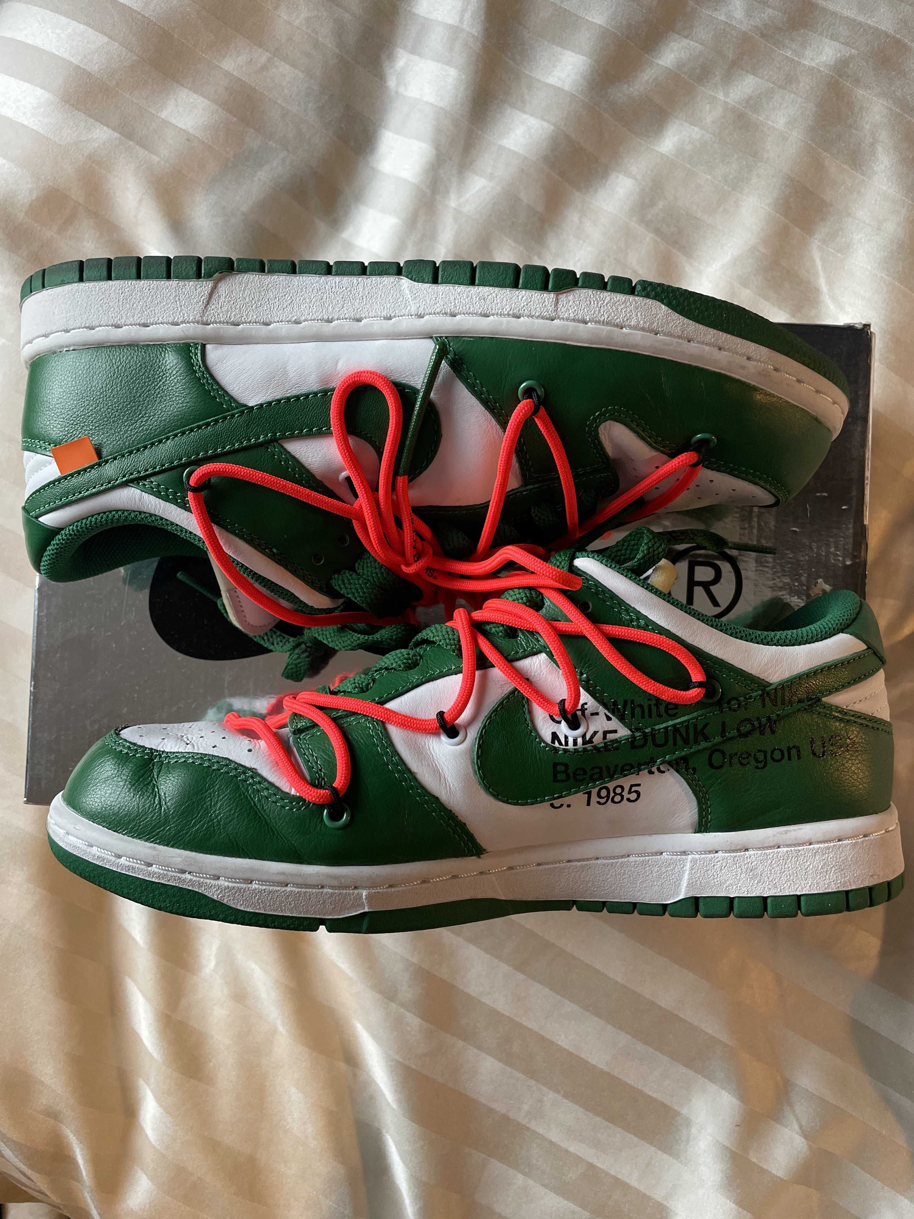 Off-White × Nike Dunk Low "White/Pine Green"