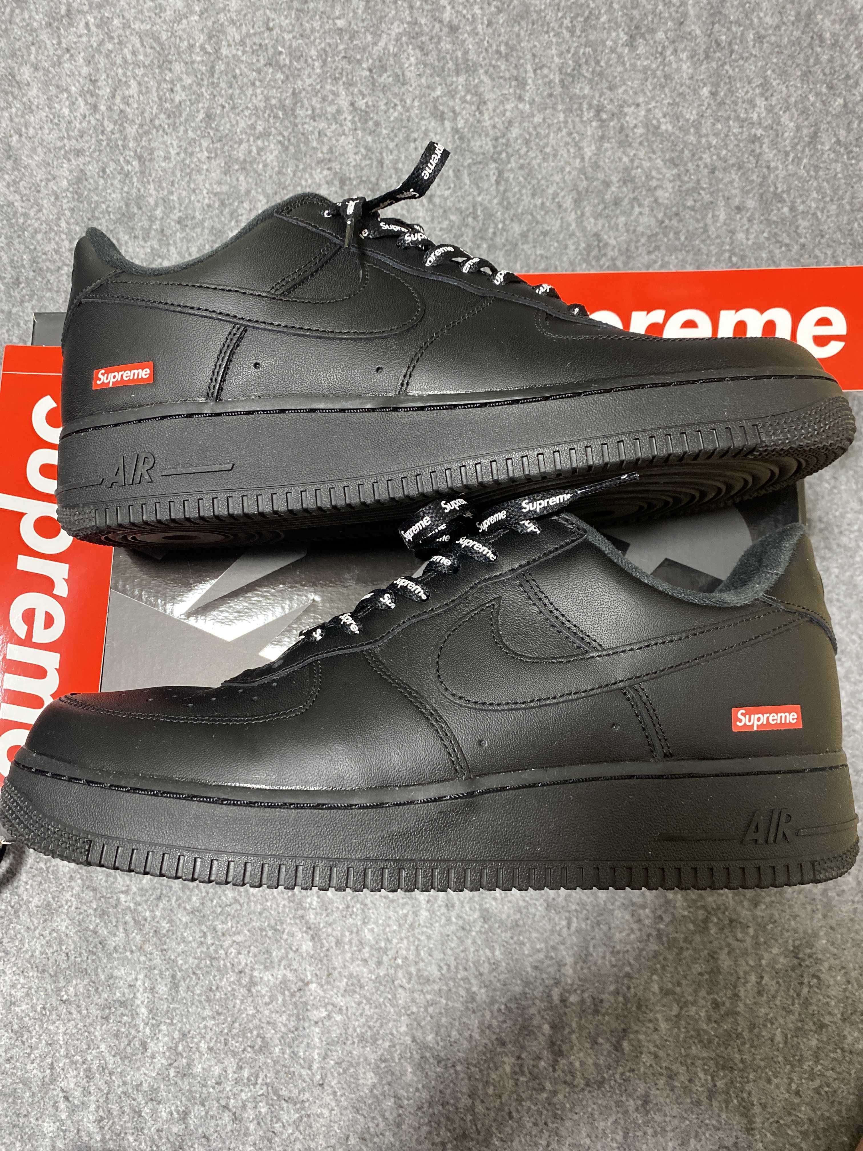 Supreme × Nike Air Force 1 Low "Black"