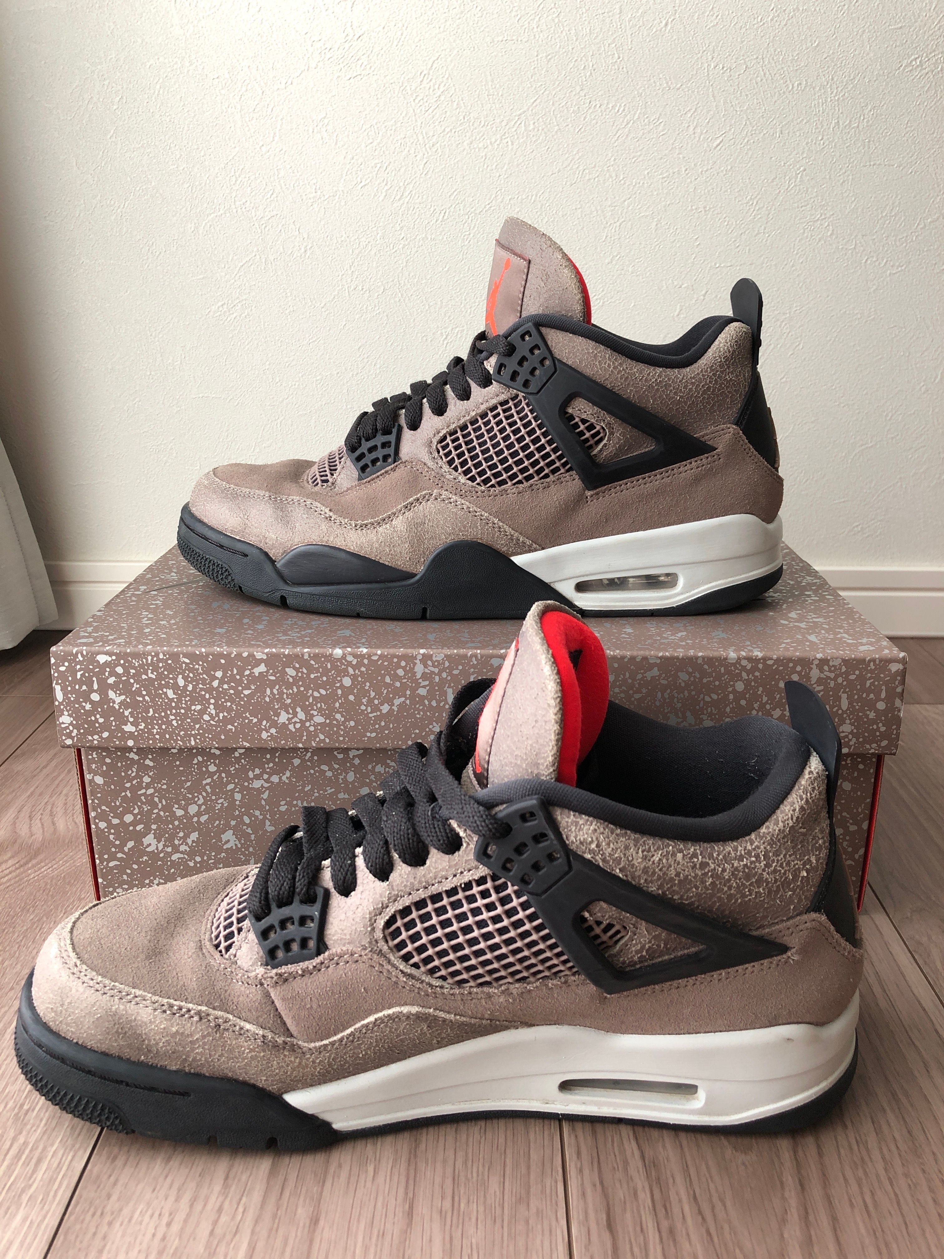 Nike Air Jordan 4 "Taupe Haze"