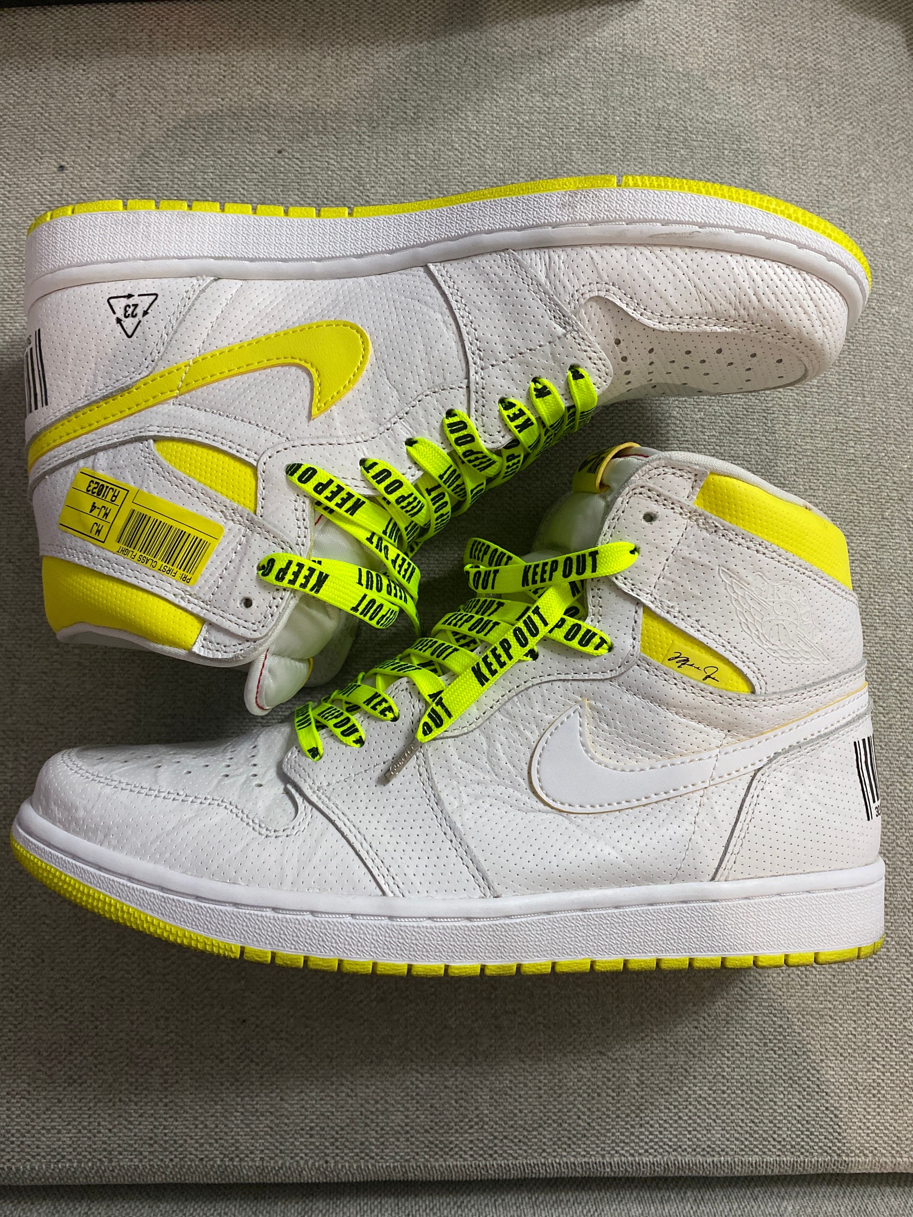Nike Air Jordan 1 High OG "First Class Flight"