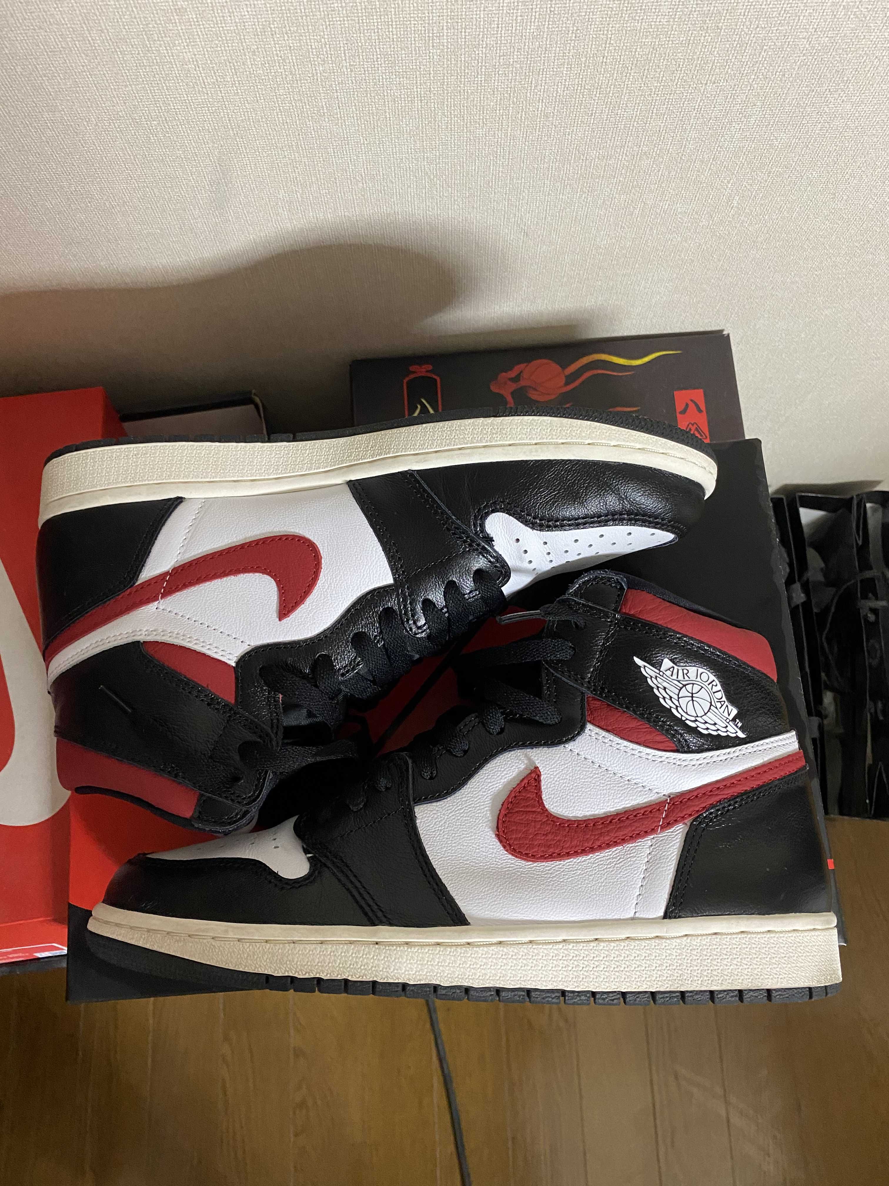 Nike Air Jordan 1 Retro High "Black/White/Sail/Gym Red"    