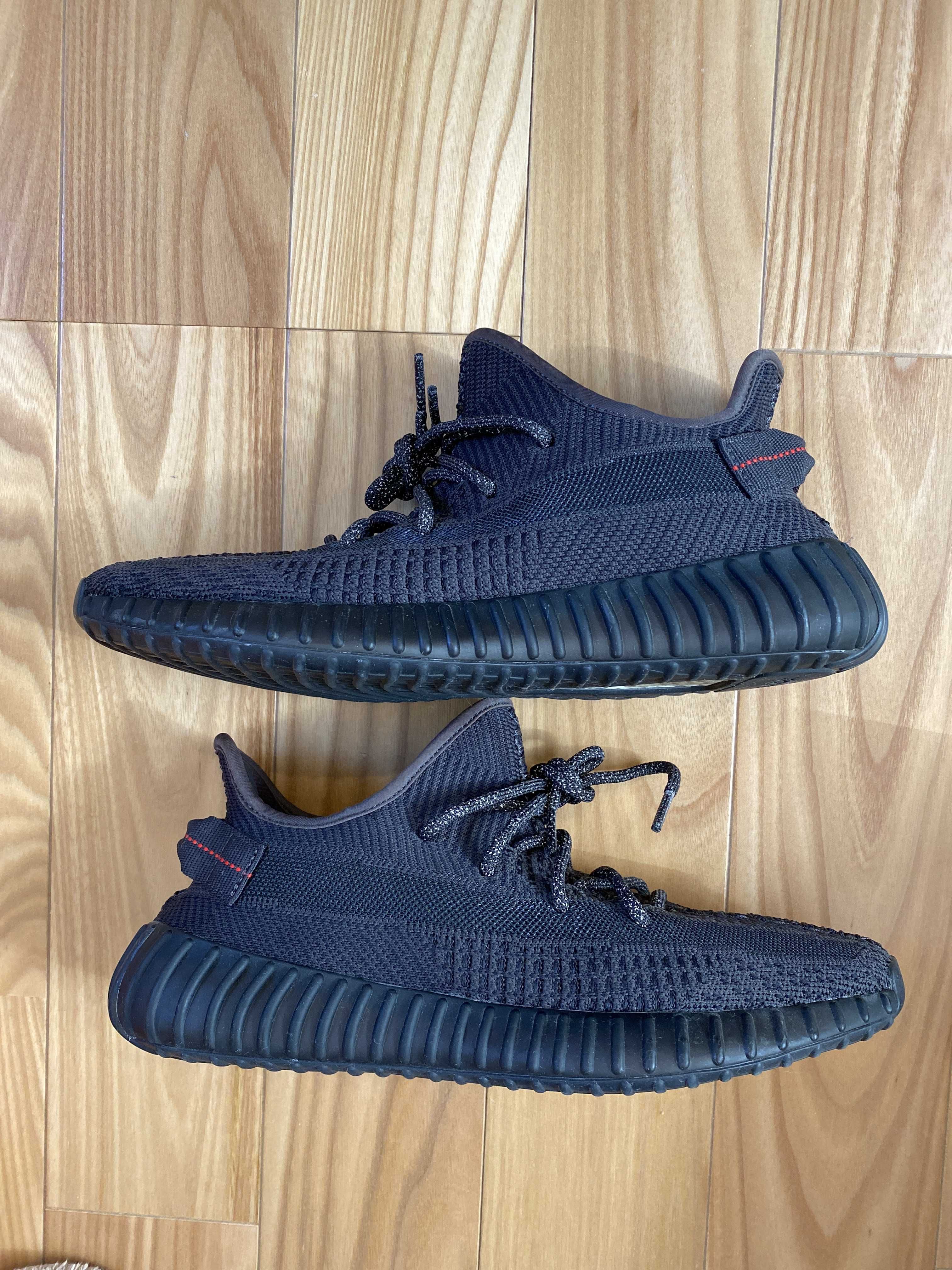 adidas YEEZY Boost 350 V2 "Black"