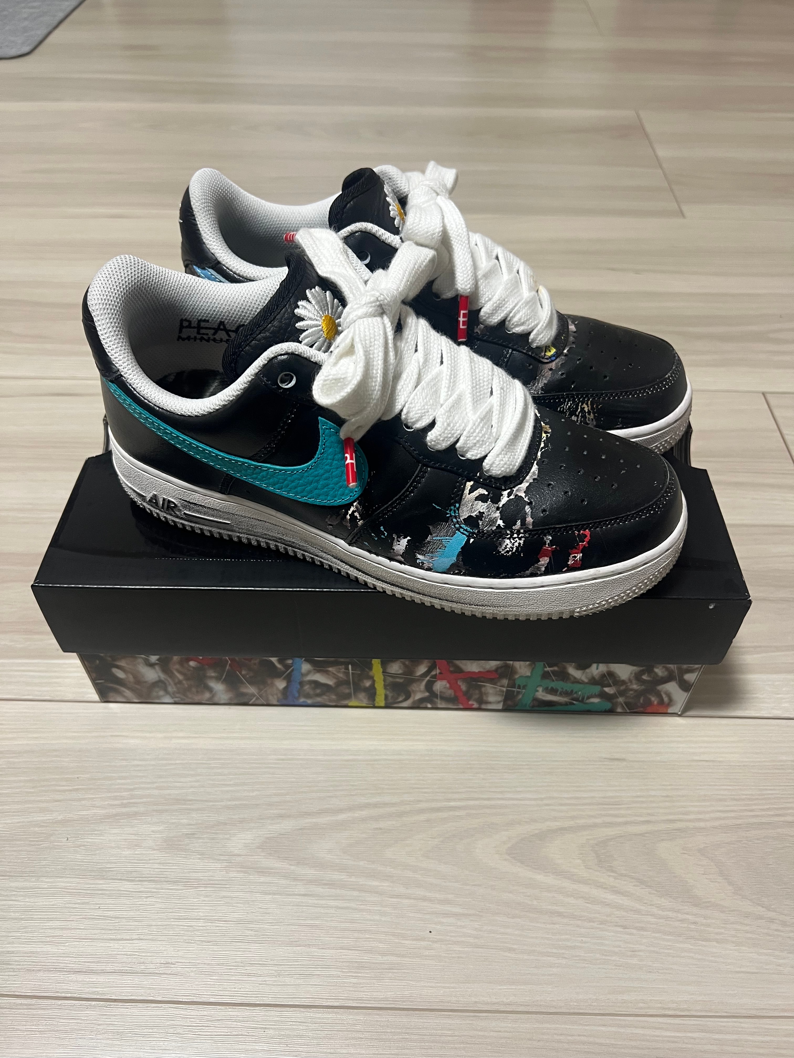 PEACEMINUSONE × Nike Air Force 1 Low '07 Para-Noise 3.0 "Black and Multi-Color" / G-DRAGON