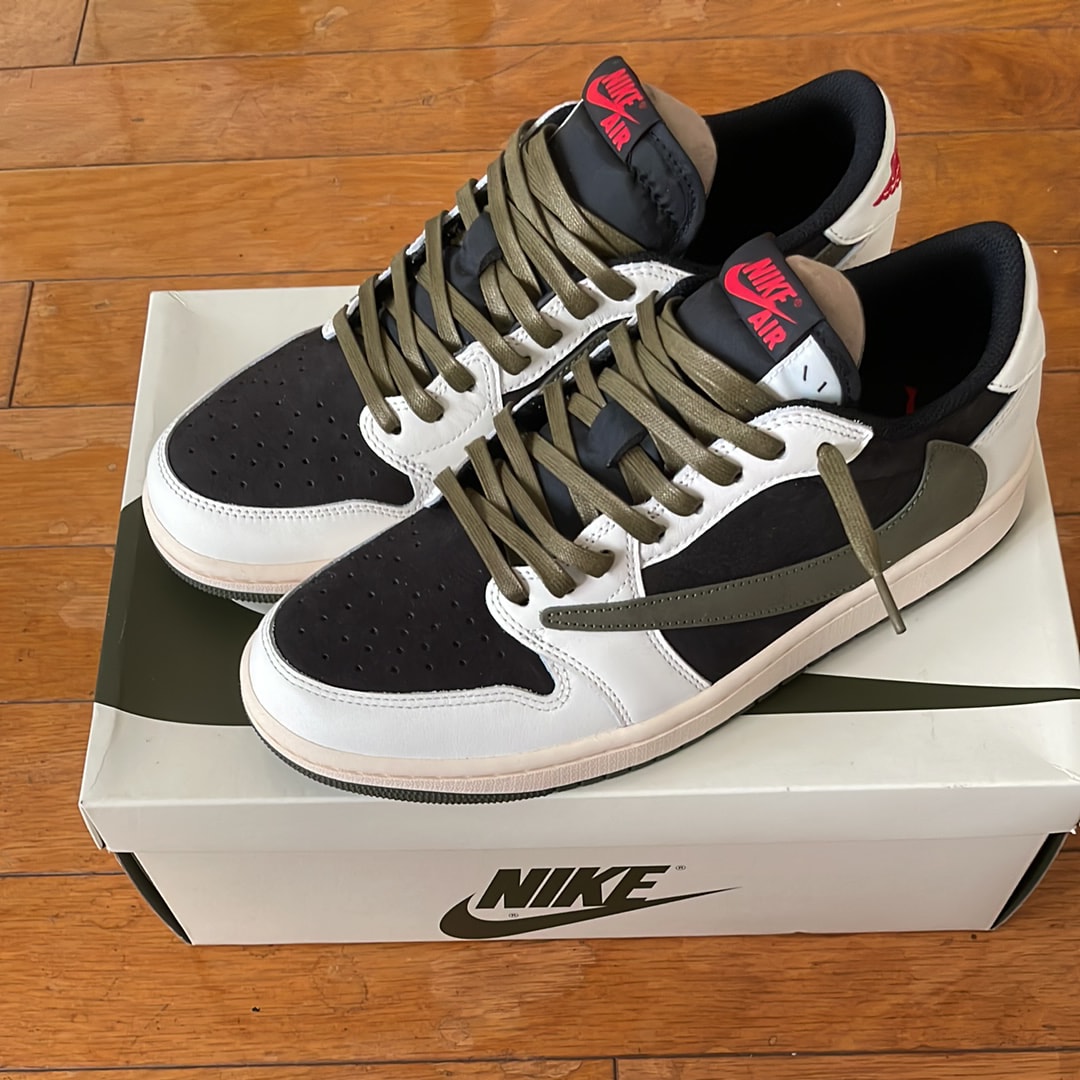 Travis Scott × Nike Women's Air Jordan 1 Low OG "Medium Olive"