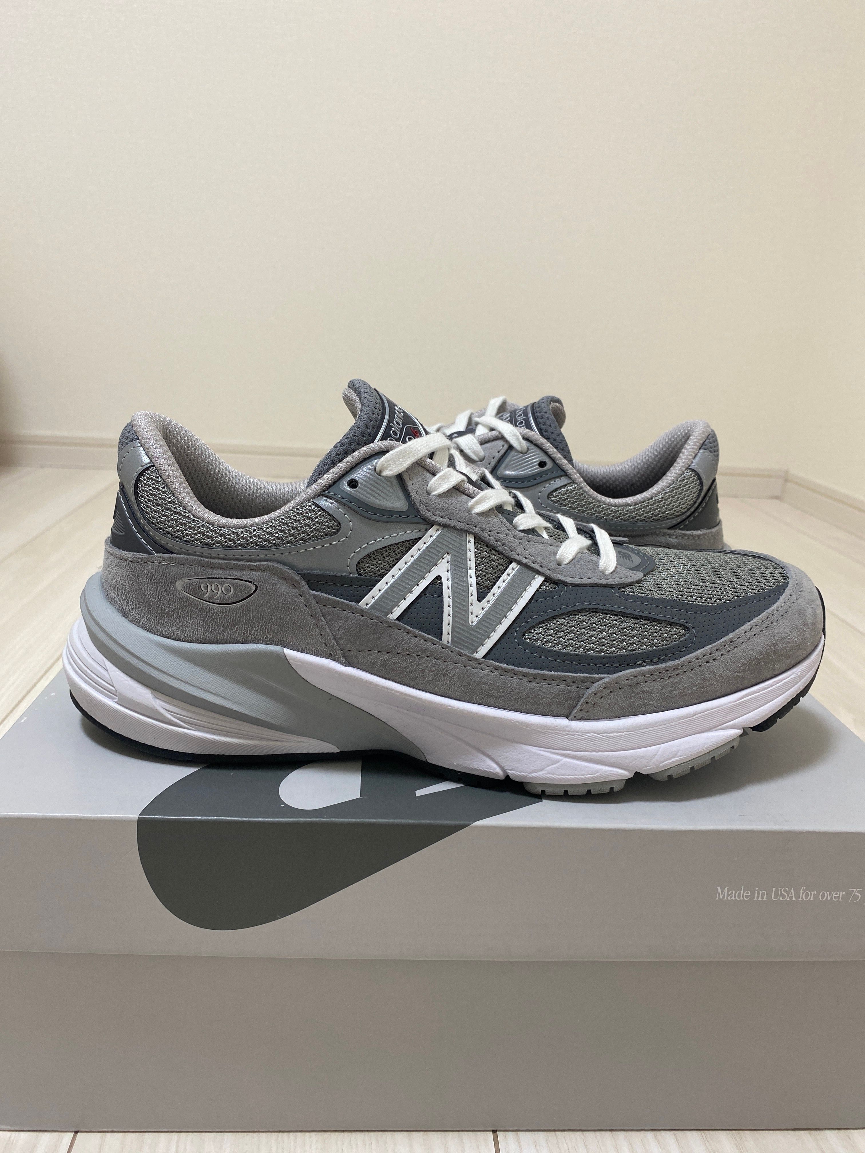 New Balance 990V6 "Gray" (Heel Logo NB)