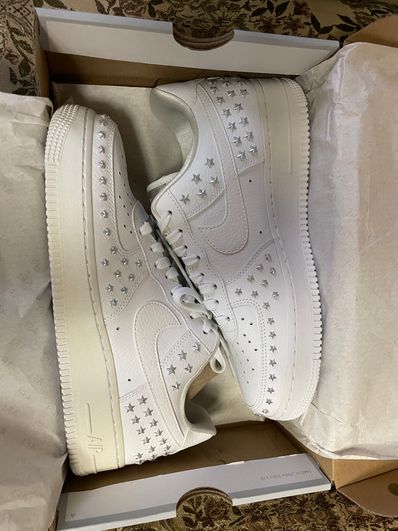 Nike Women's Air Force 1 Low Star Studded "White"