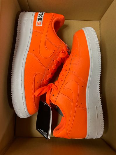 NIKE JUST DO IT COLLECTION AIR FORCE 1 ORANGE