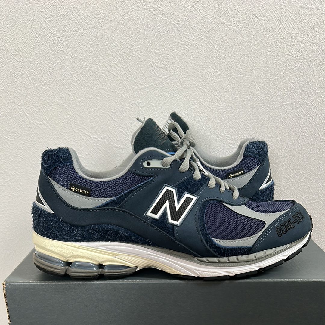 N.HOLLYWOOD × INVINCIBLE × New Balance 2002R GORE-TEX "Navy"