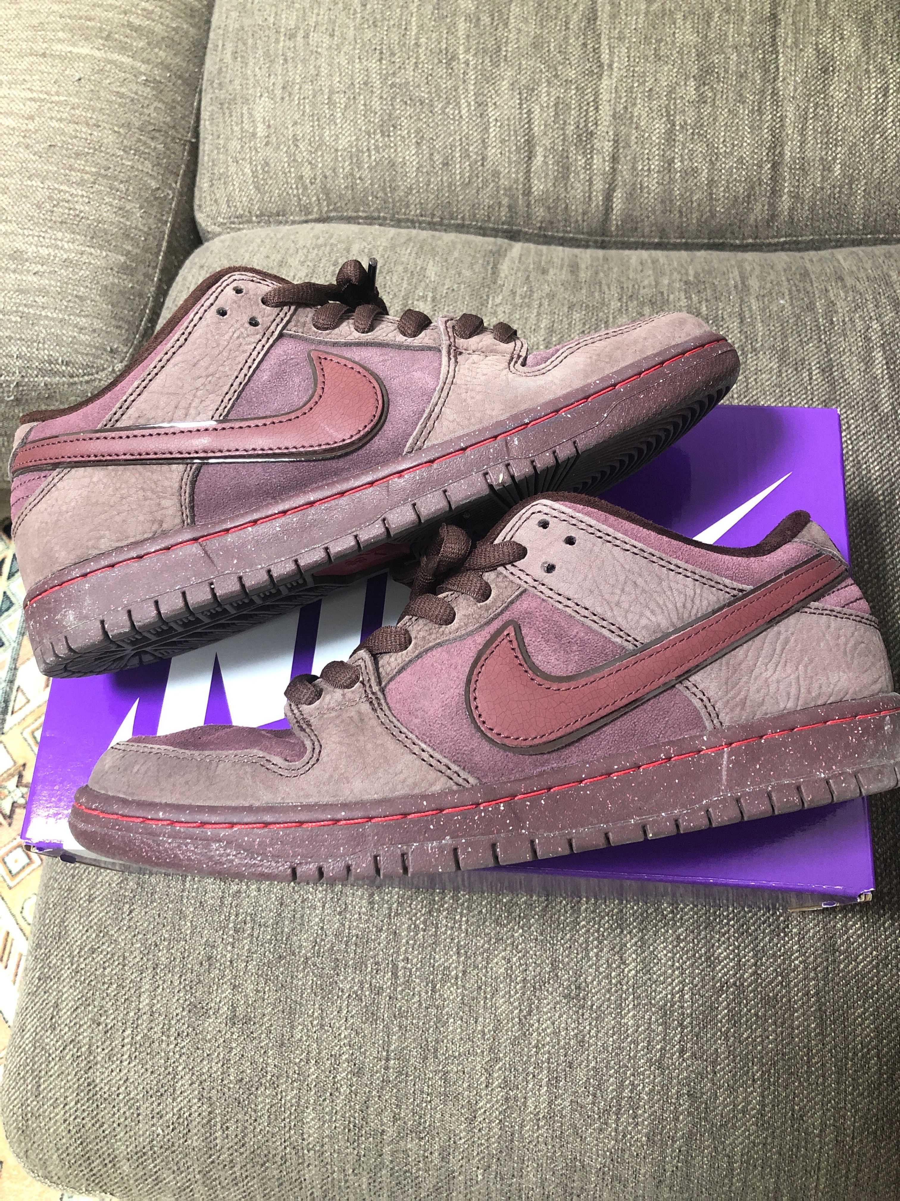 Nike SB Dunk Low PRM City of Love "Burgundy"